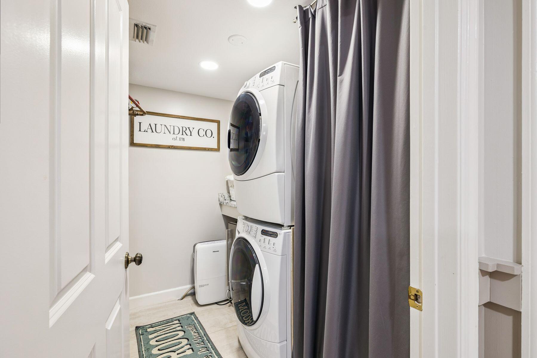 Grande Surf Club Condo - Residential