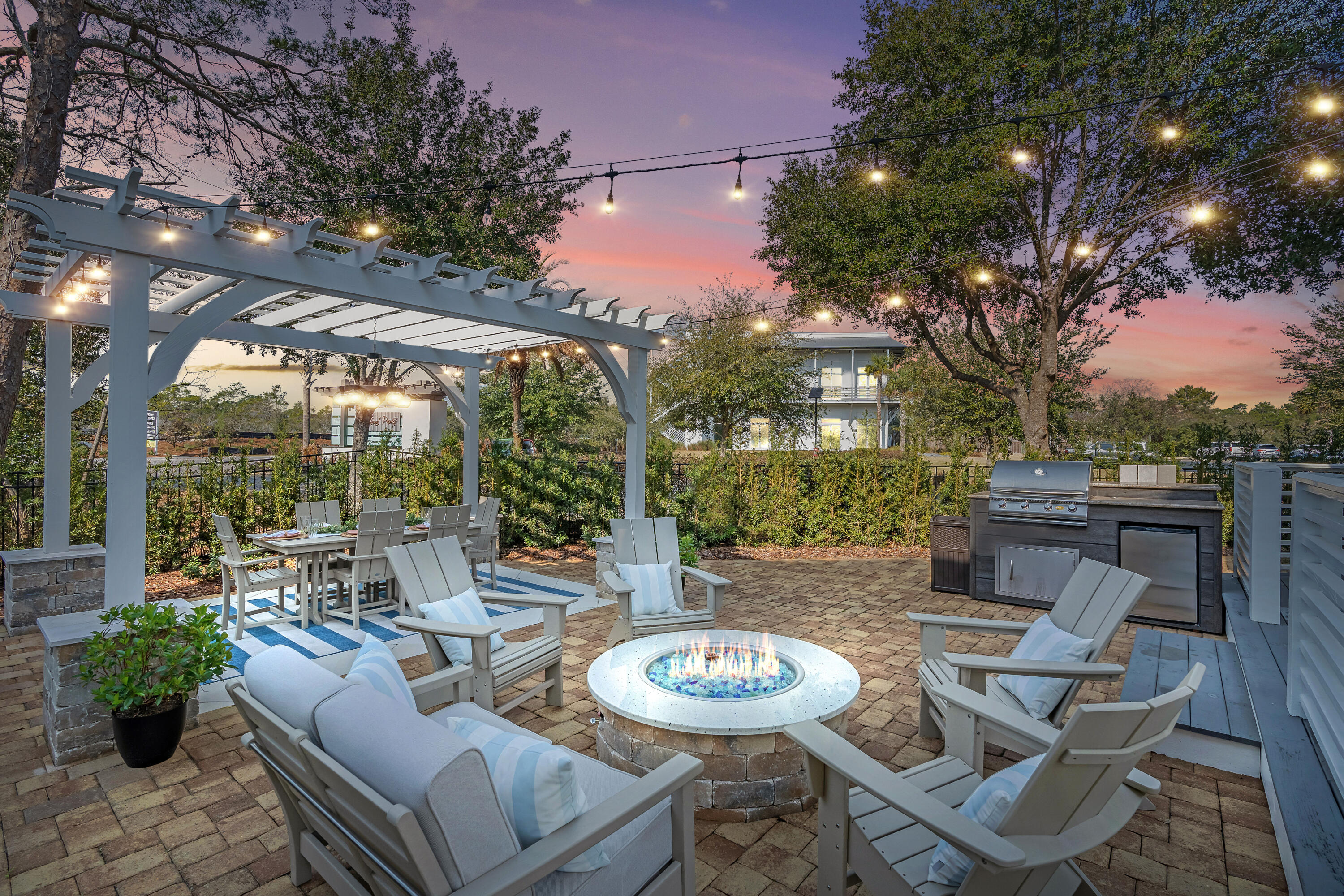 HIGHLAND PARKS - Residential