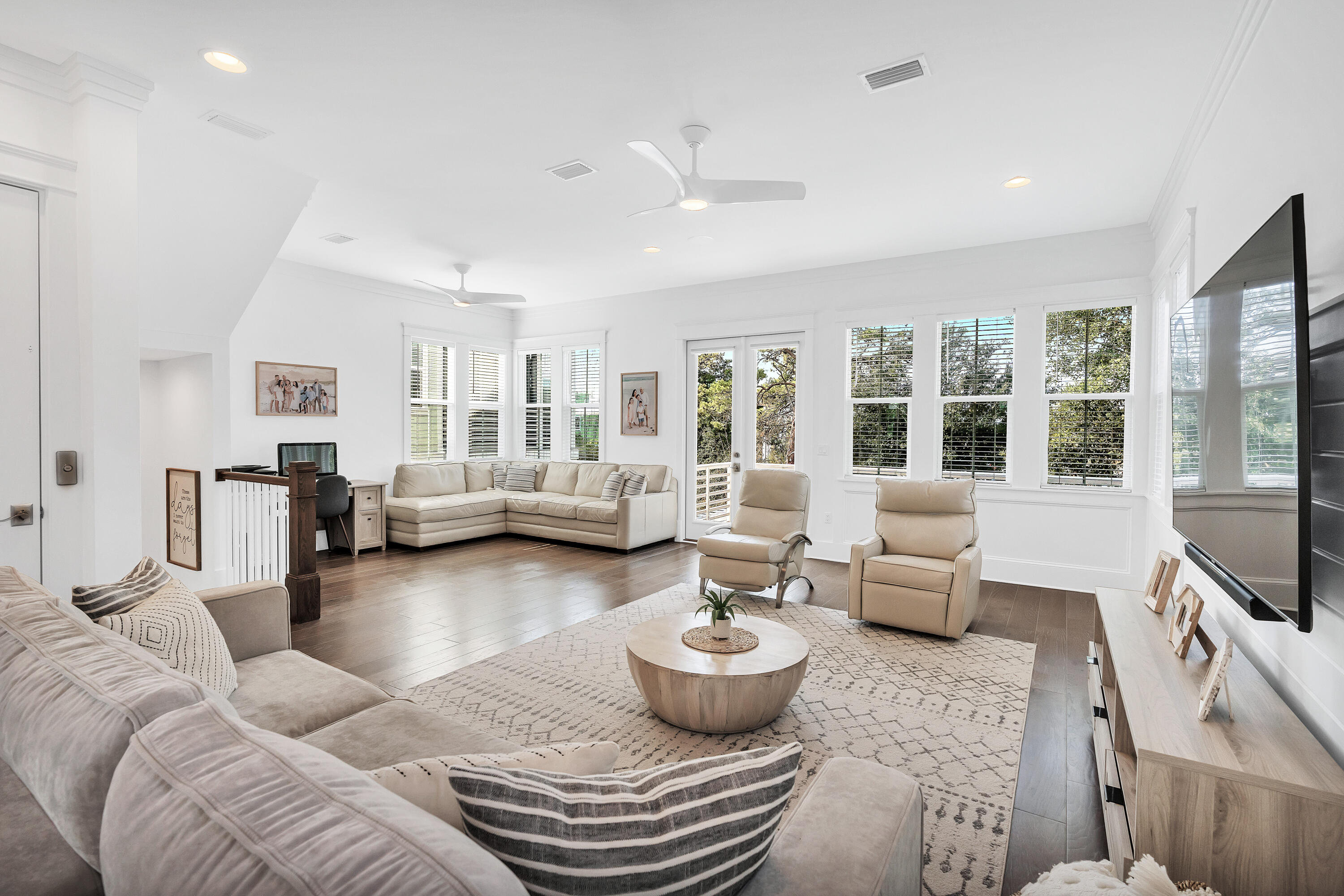 HIGHLAND PARKS - Residential