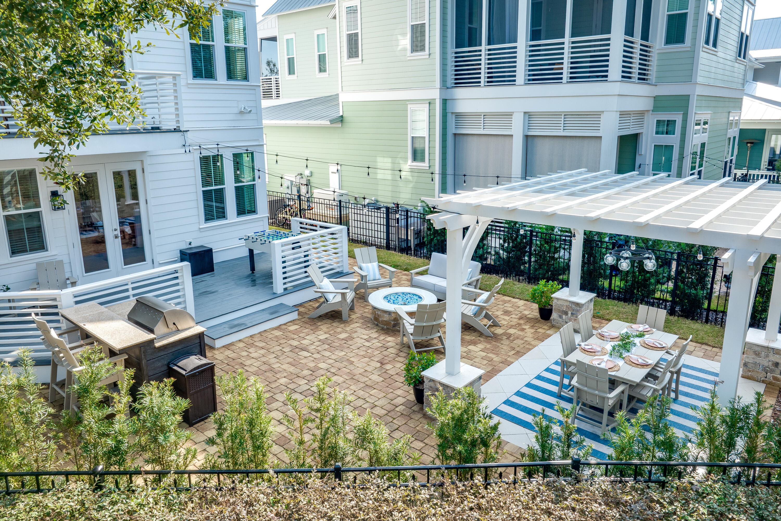 HIGHLAND PARKS - Residential