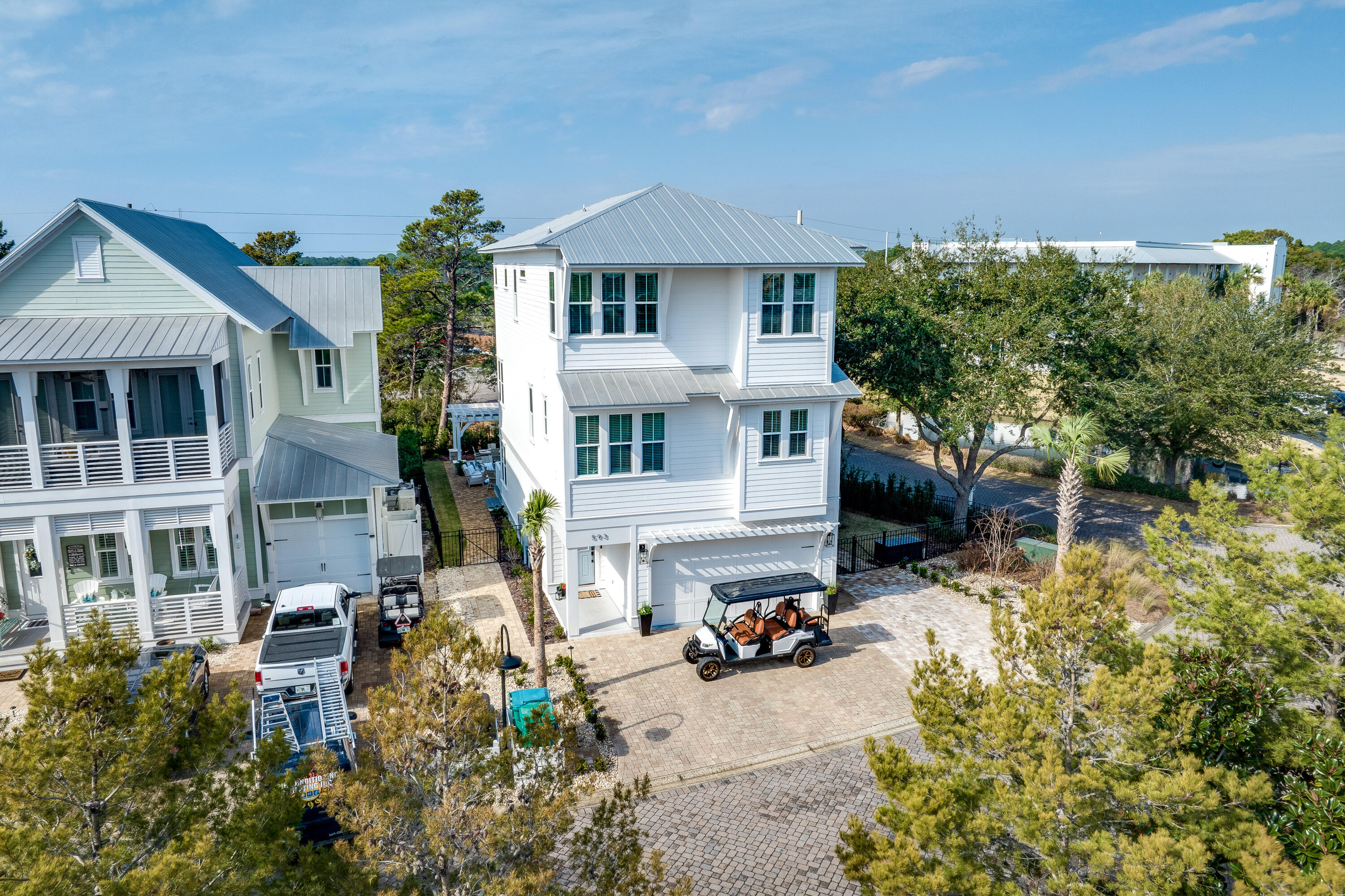 HIGHLAND PARKS - Residential