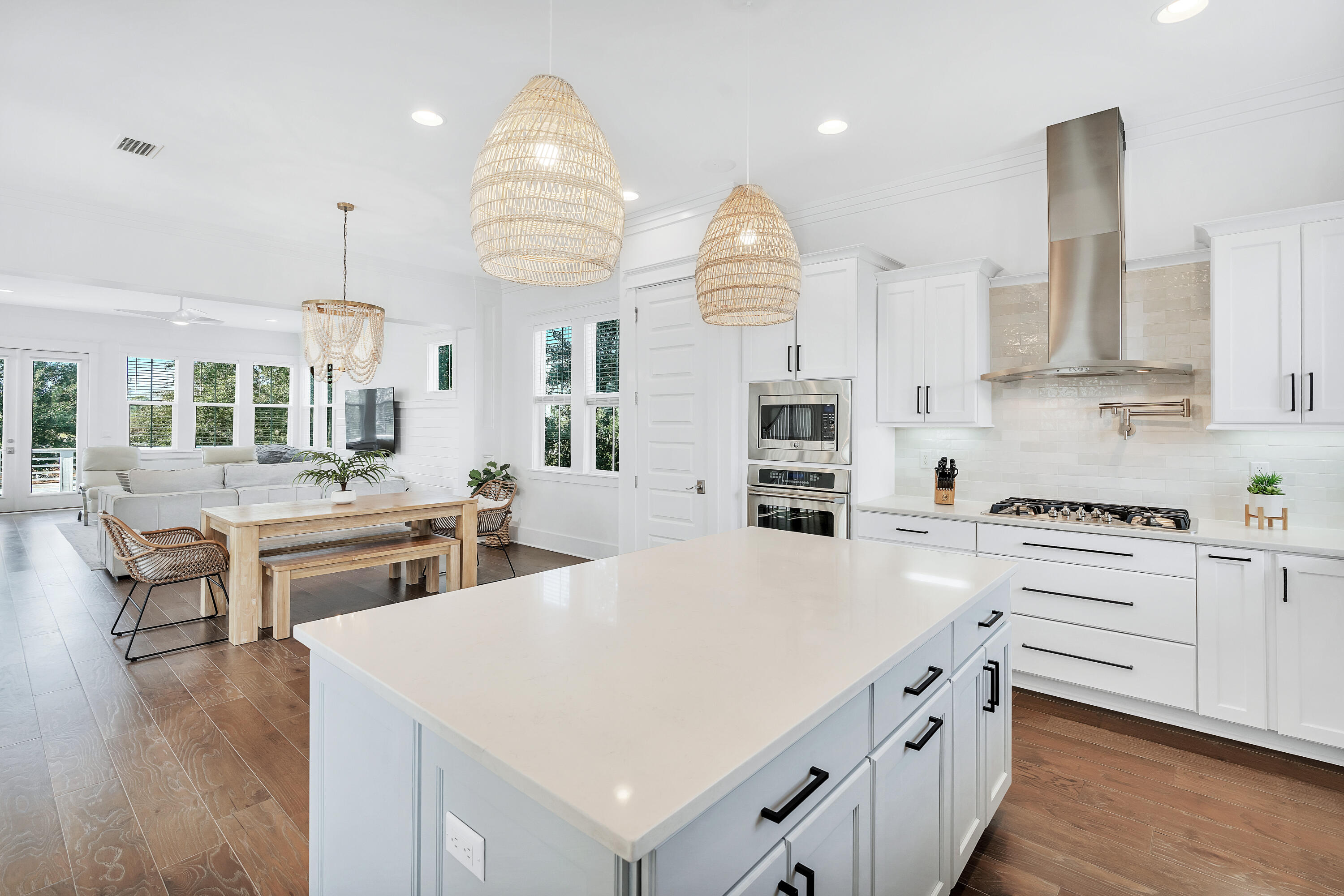 HIGHLAND PARKS - Residential