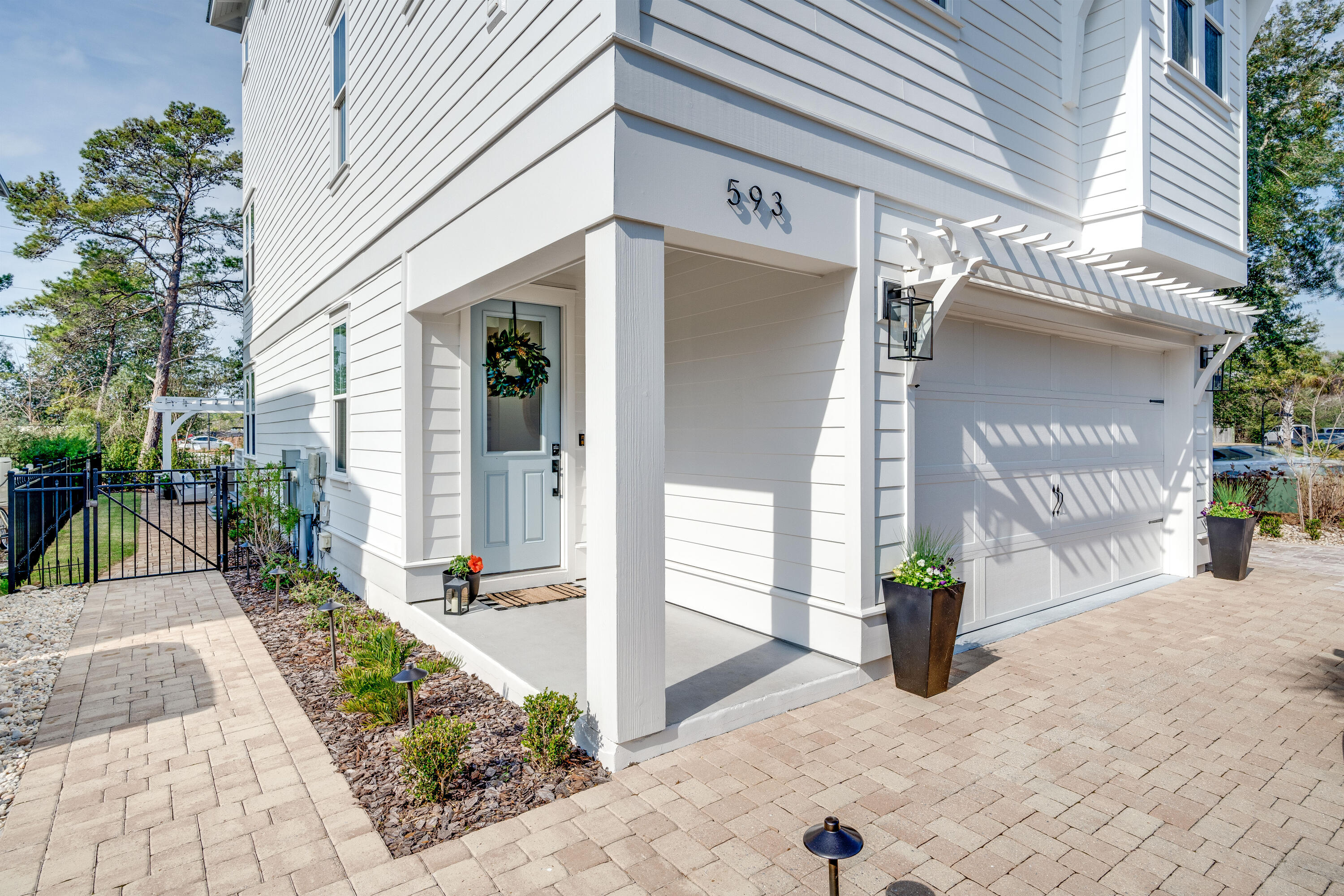 HIGHLAND PARKS - Residential