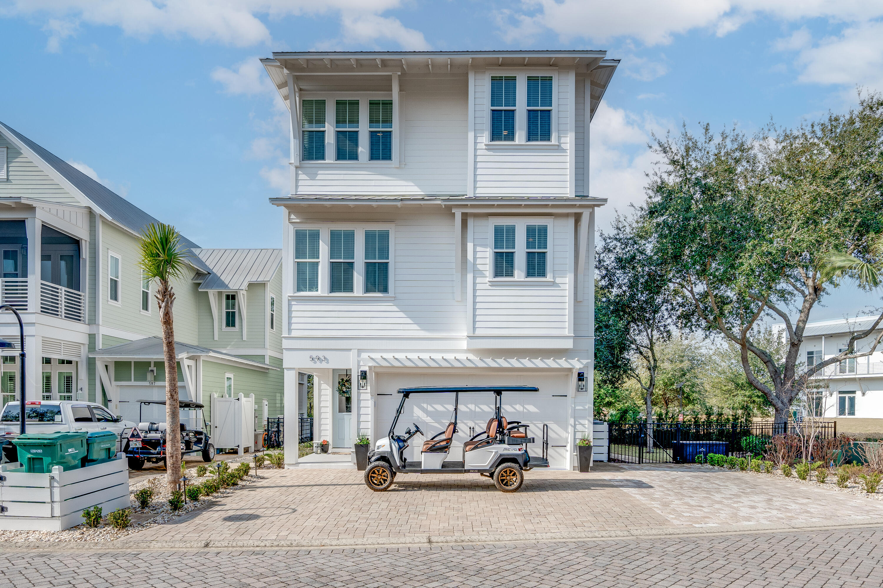HIGHLAND PARKS - Residential
