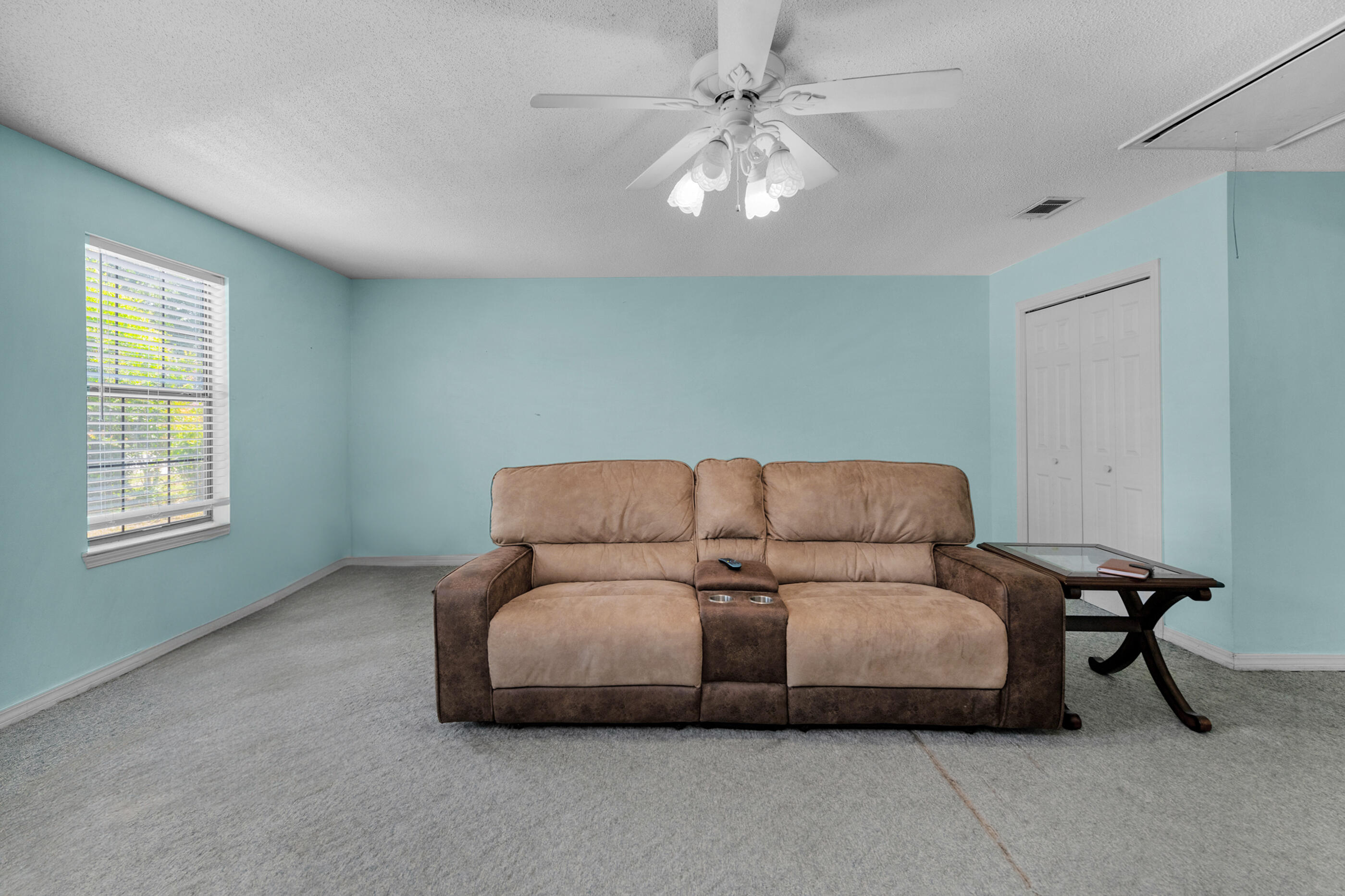 COUNTRYVIEW ESTATES 1ST ADDN - Residential