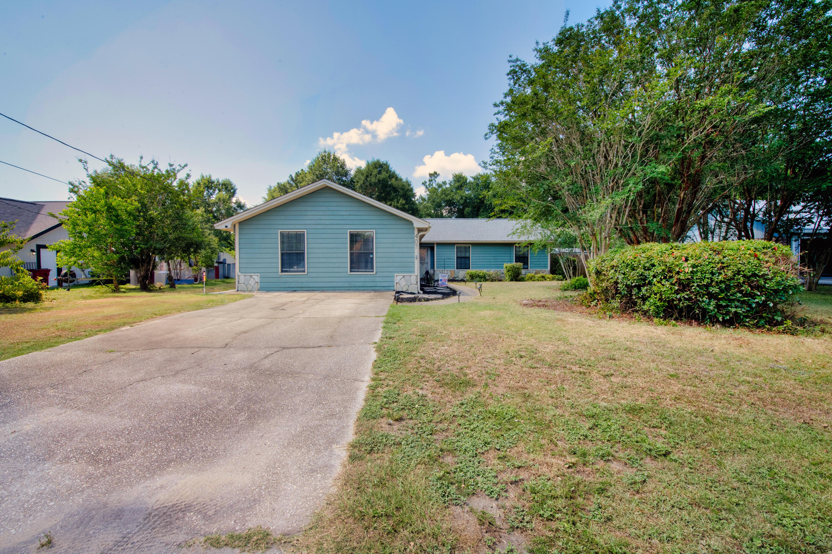 COUNTRYVIEW ESTATES 1ST ADDN - Residential