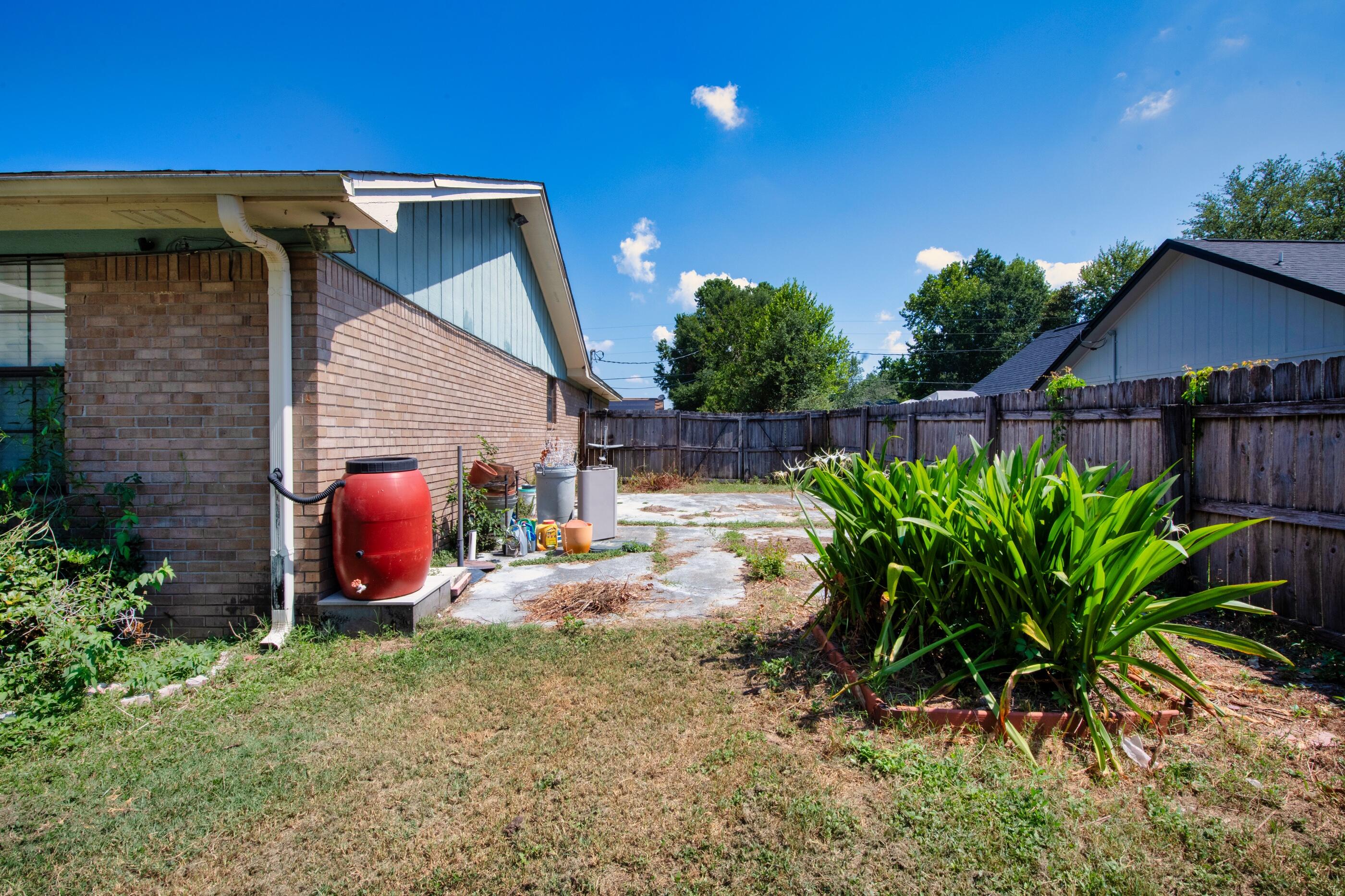 COUNTRYVIEW ESTATES 1ST ADDN - Residential