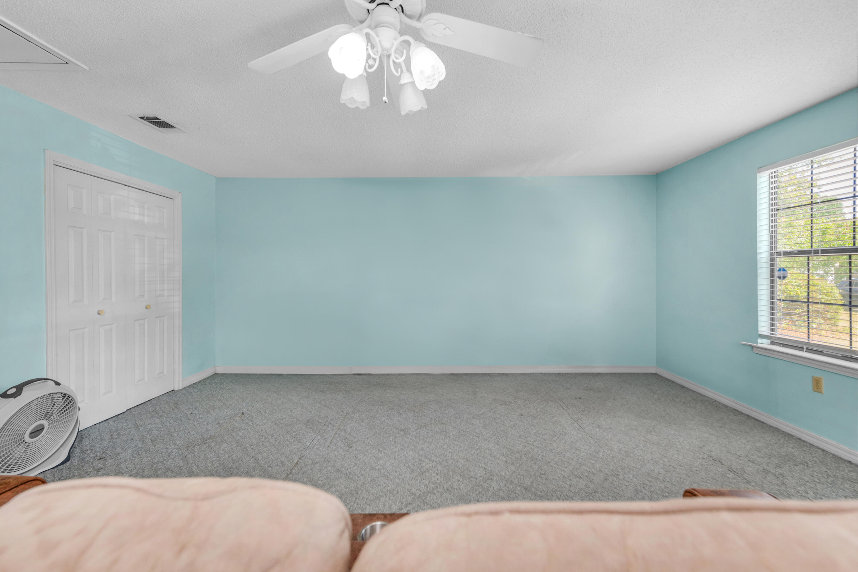 COUNTRYVIEW ESTATES 1ST ADDN - Residential