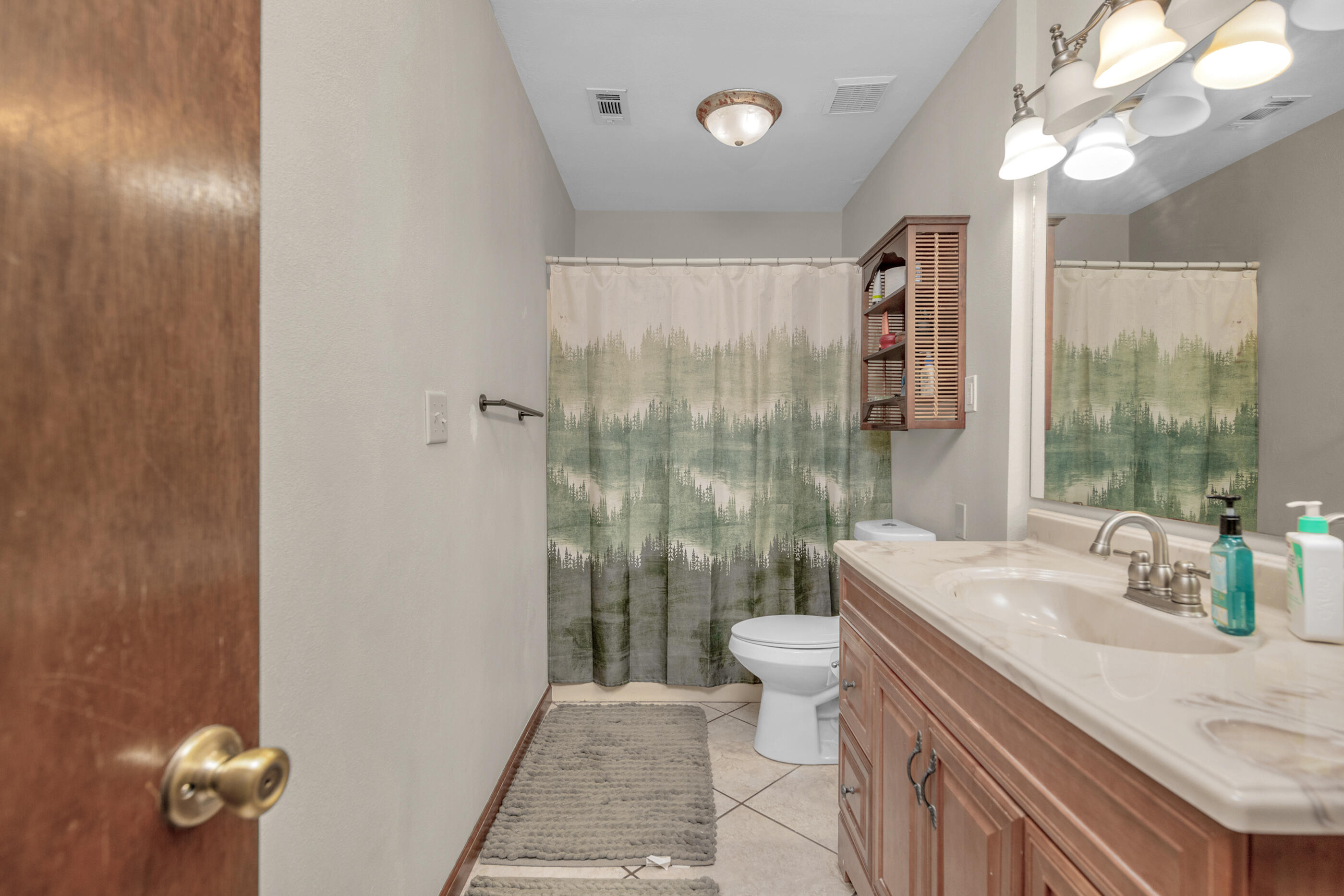 COUNTRYVIEW ESTATES 1ST ADDN - Residential