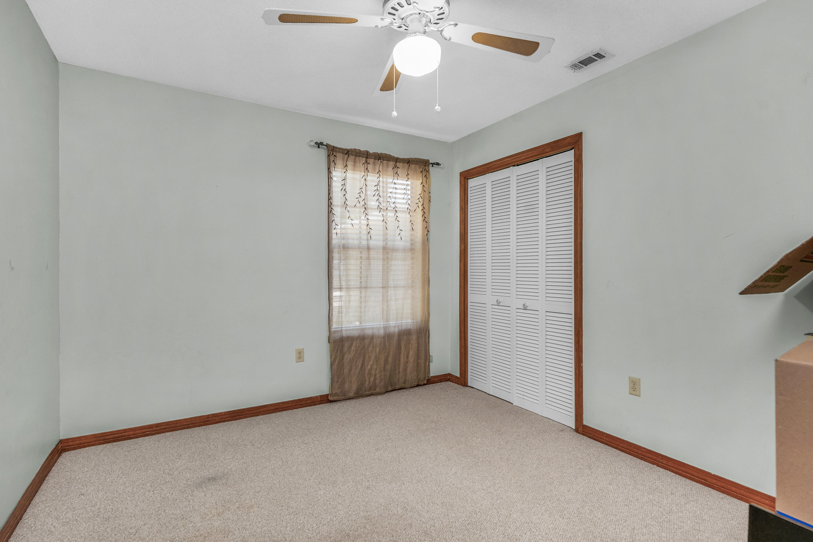 COUNTRYVIEW ESTATES 1ST ADDN - Residential