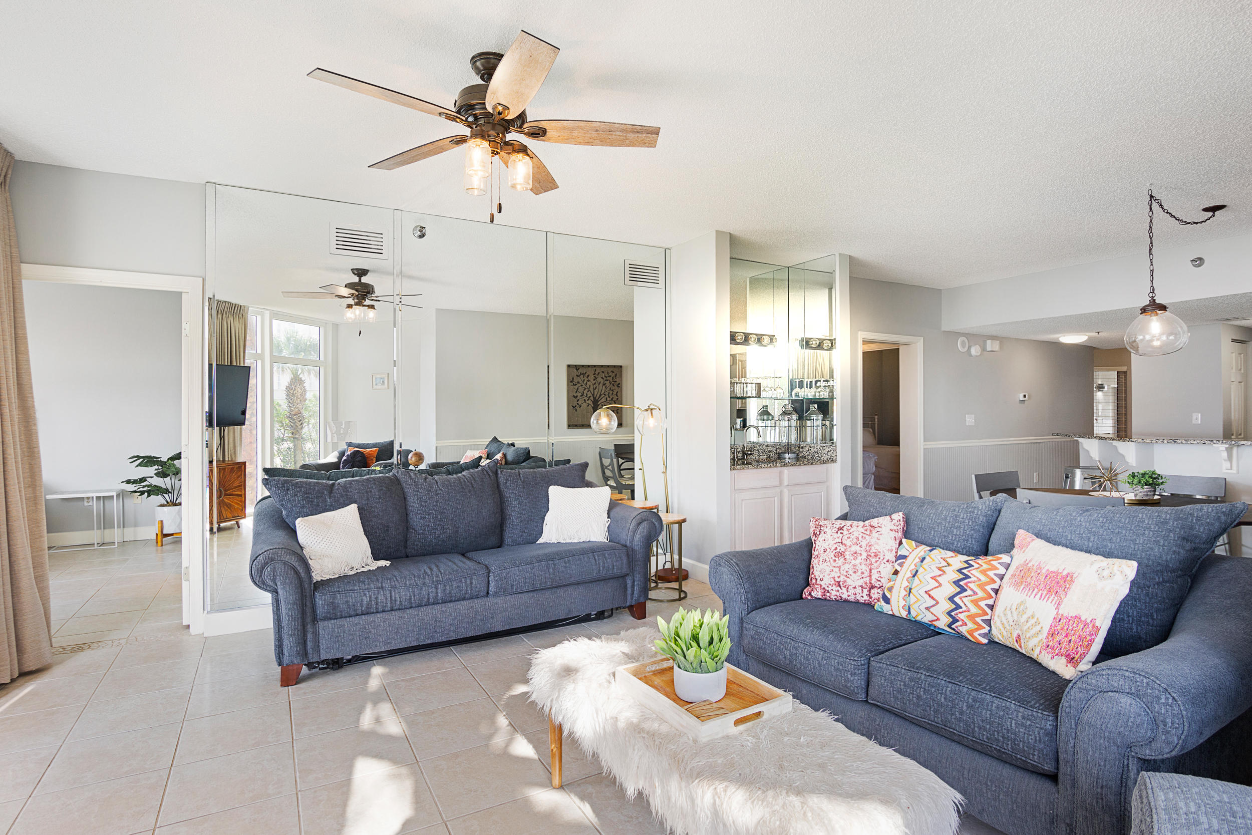 JADE EAST TOWERS CONDO - Residential