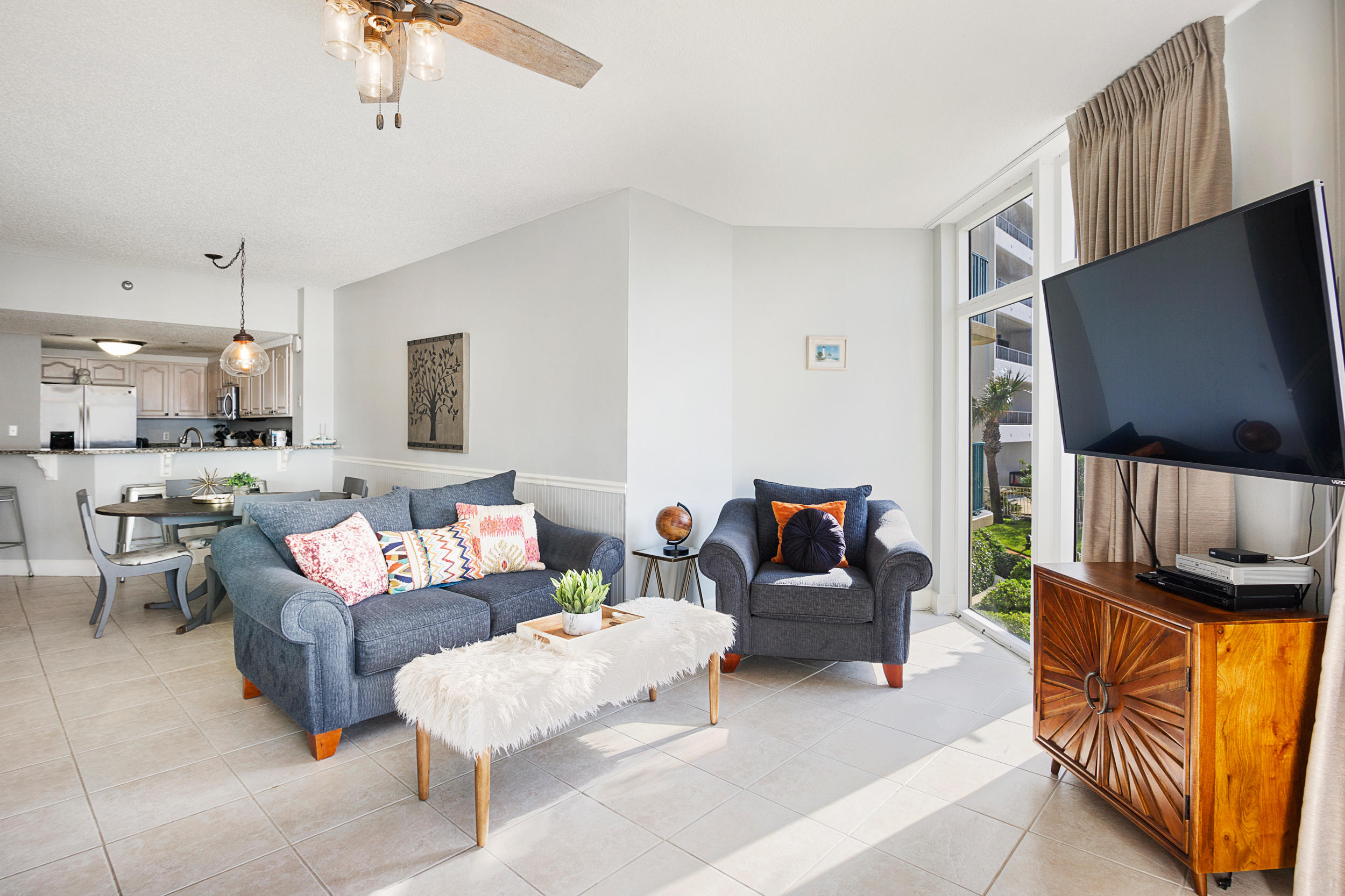 JADE EAST TOWERS CONDO - Residential