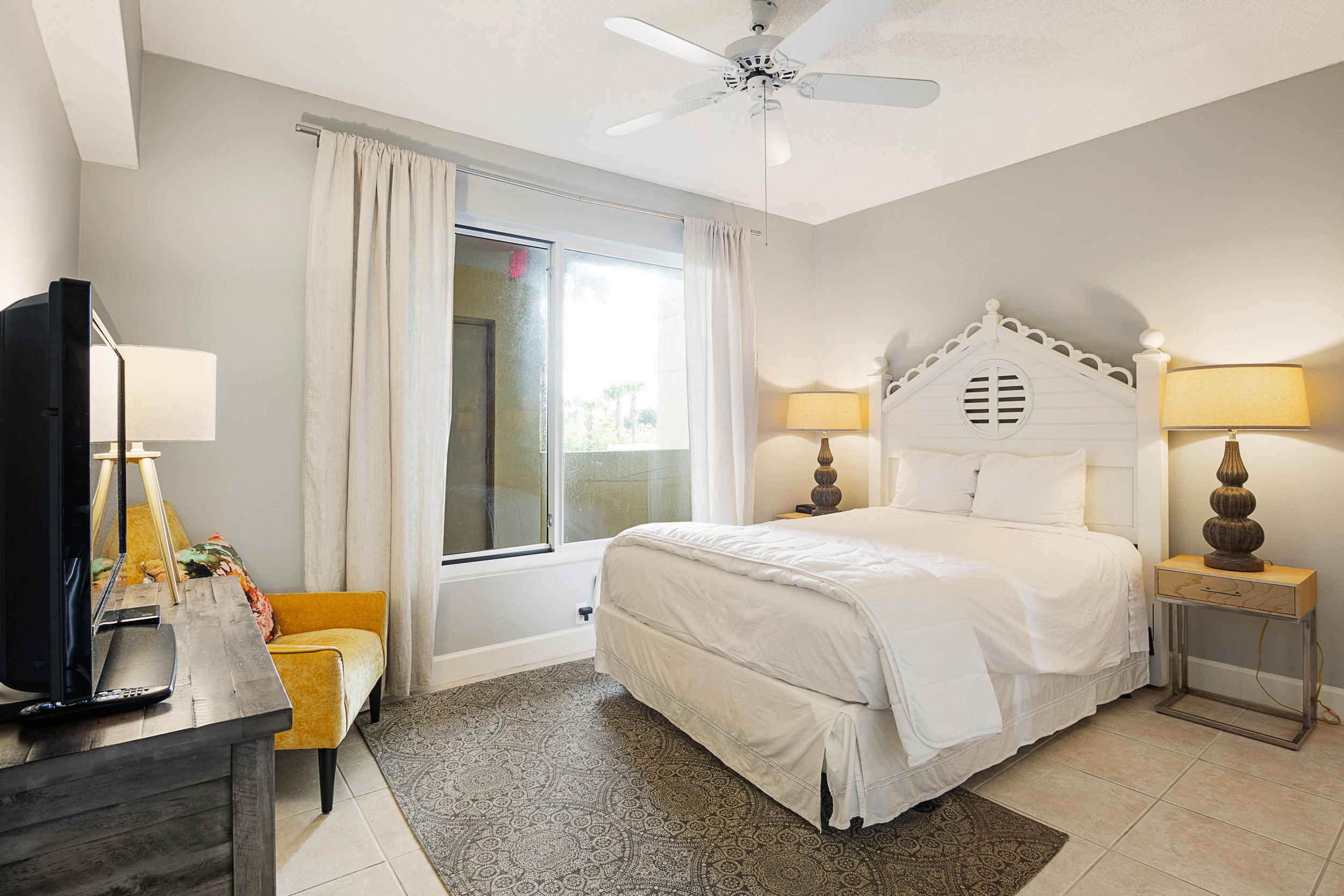 JADE EAST TOWERS CONDO - Residential