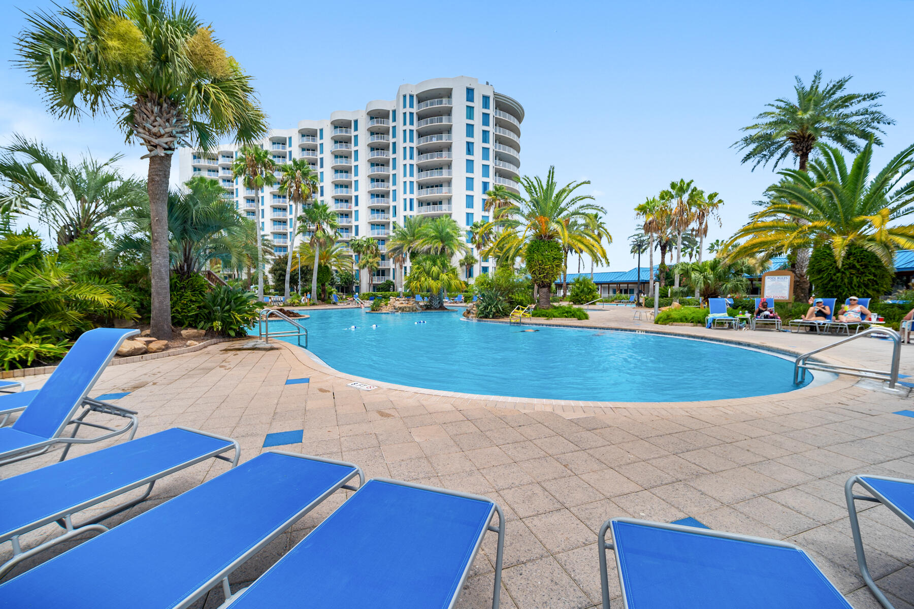 THE PALMS OF DESTIN - Residential