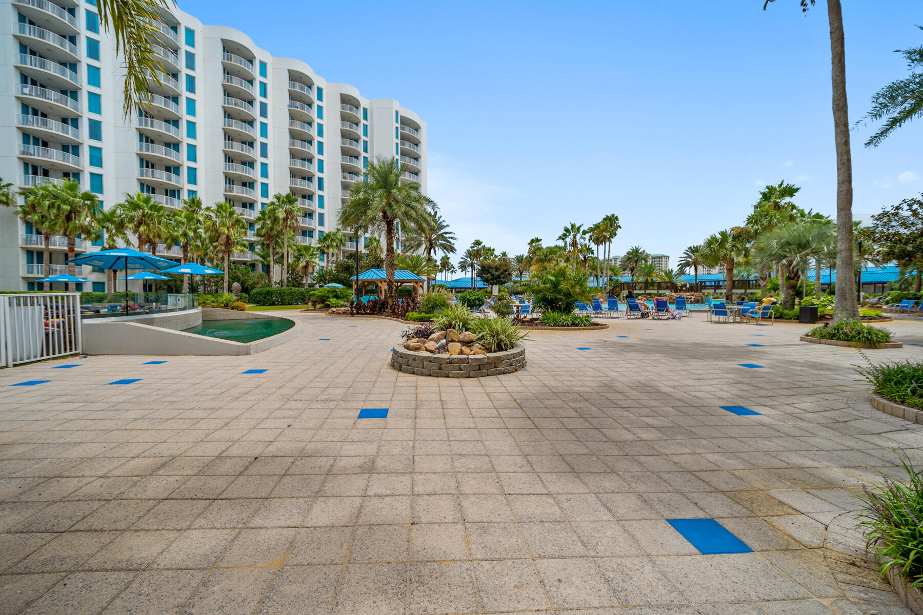 THE PALMS OF DESTIN - Residential