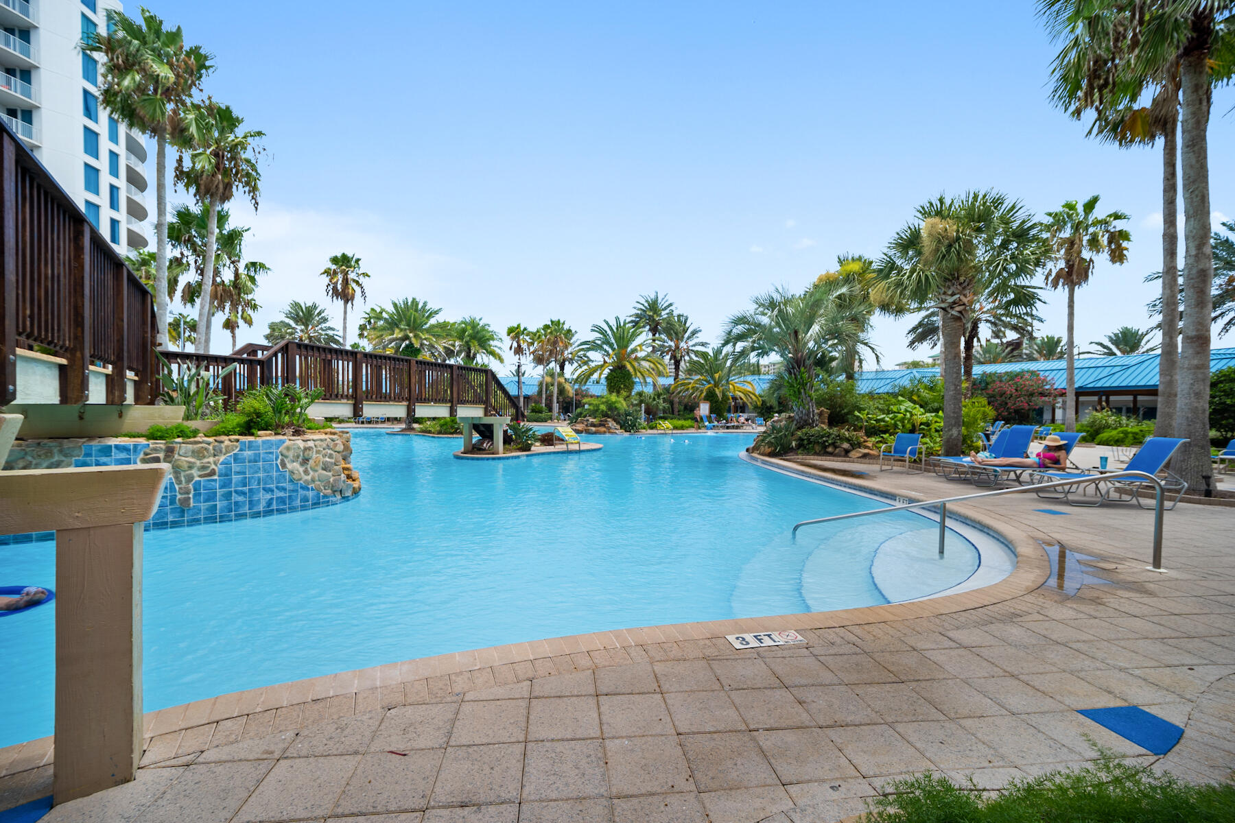 THE PALMS OF DESTIN - Residential
