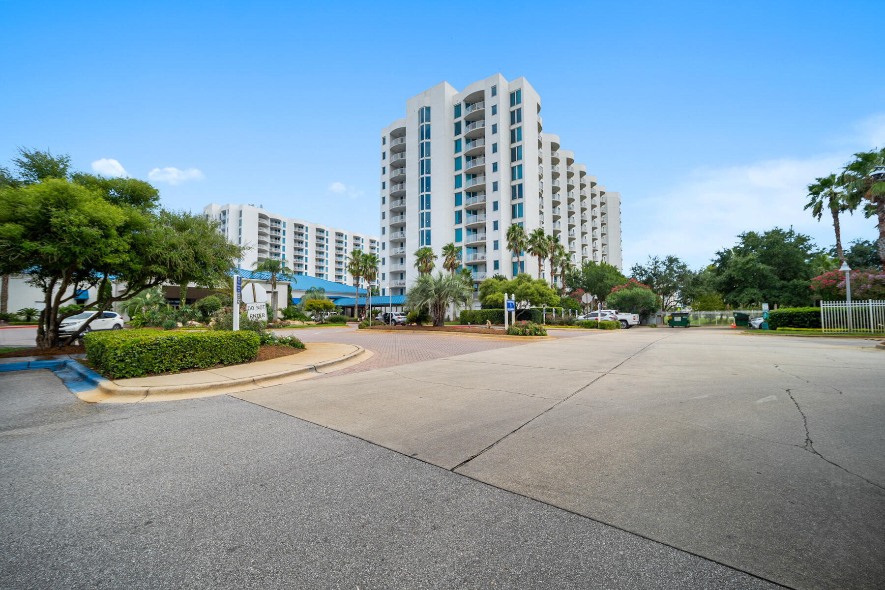 THE PALMS OF DESTIN - Residential