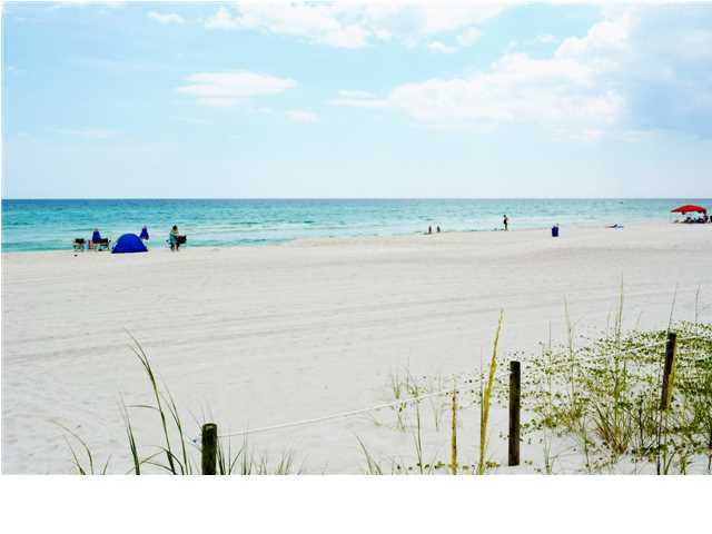 NO RECORDED SUBDIVISION - Land