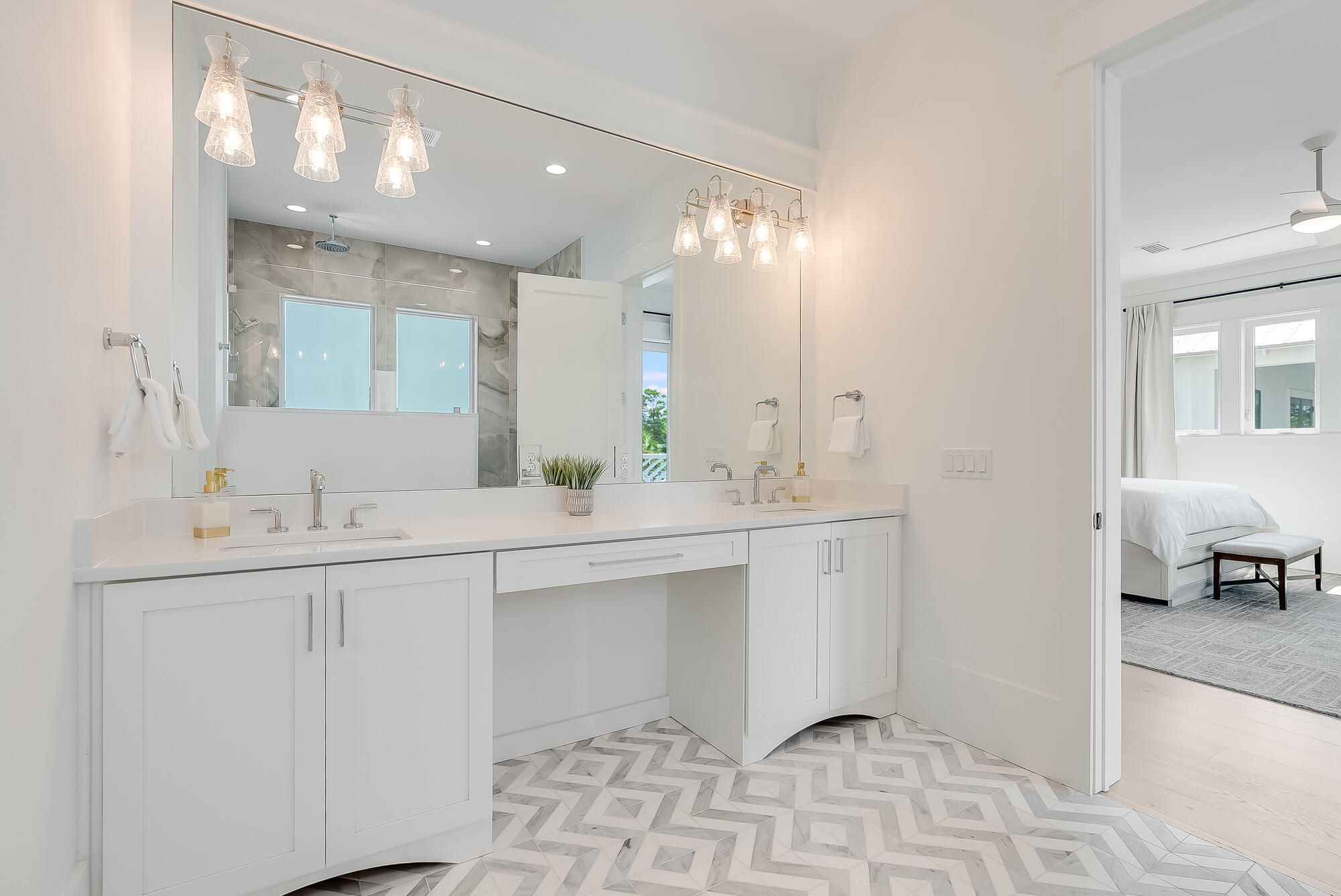 EASTERN LAKE S/D - Residential