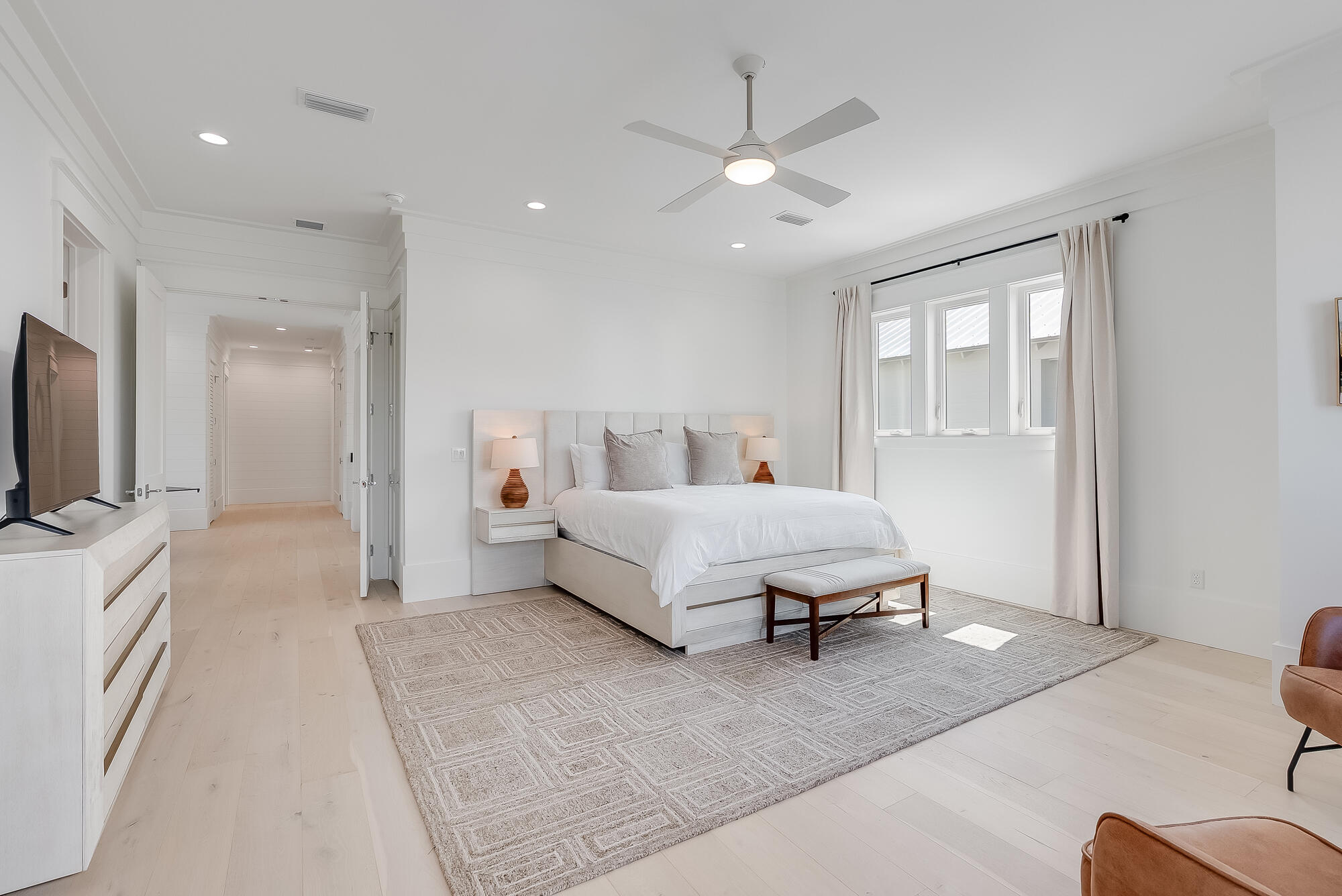 EASTERN LAKE S/D - Residential