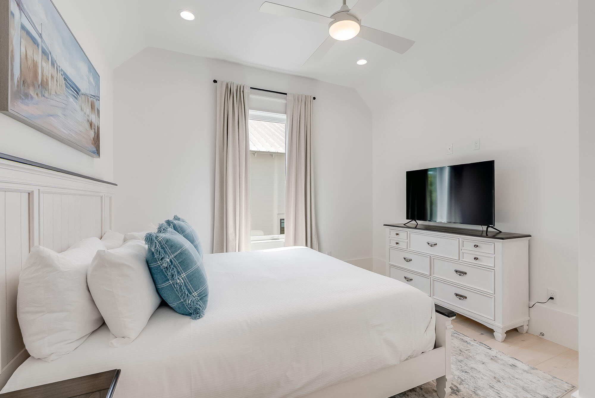 EASTERN LAKE S/D - Residential