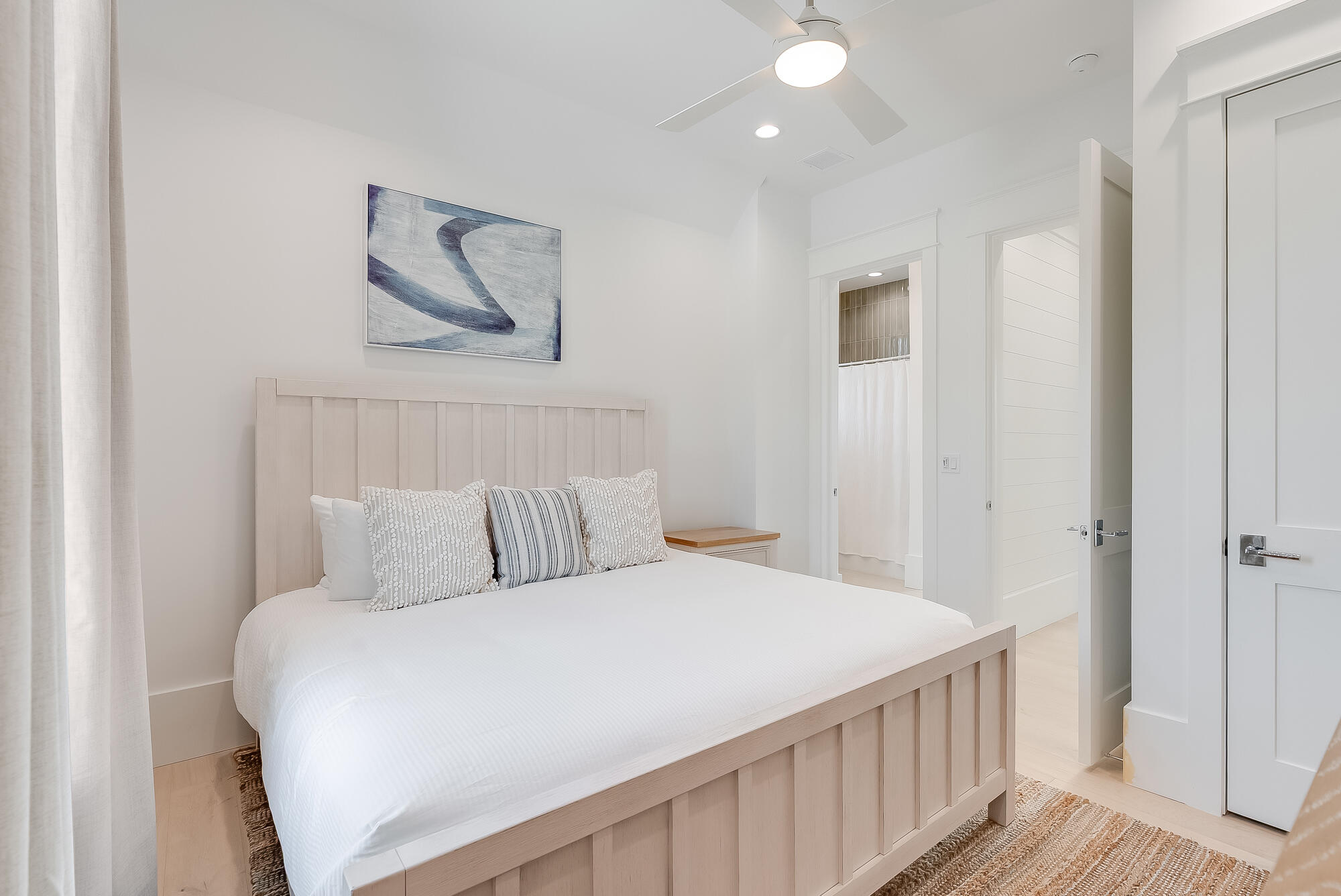 EASTERN LAKE S/D - Residential