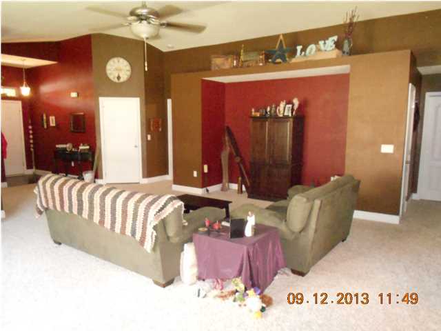 DUGGAN POND ESTATES - Residential Lease