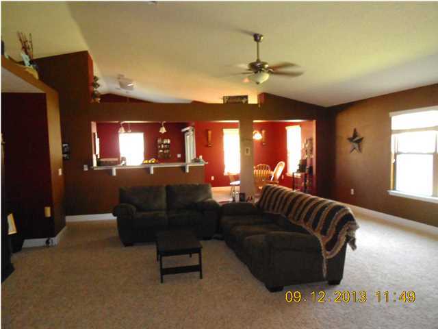 DUGGAN POND ESTATES - Residential Lease