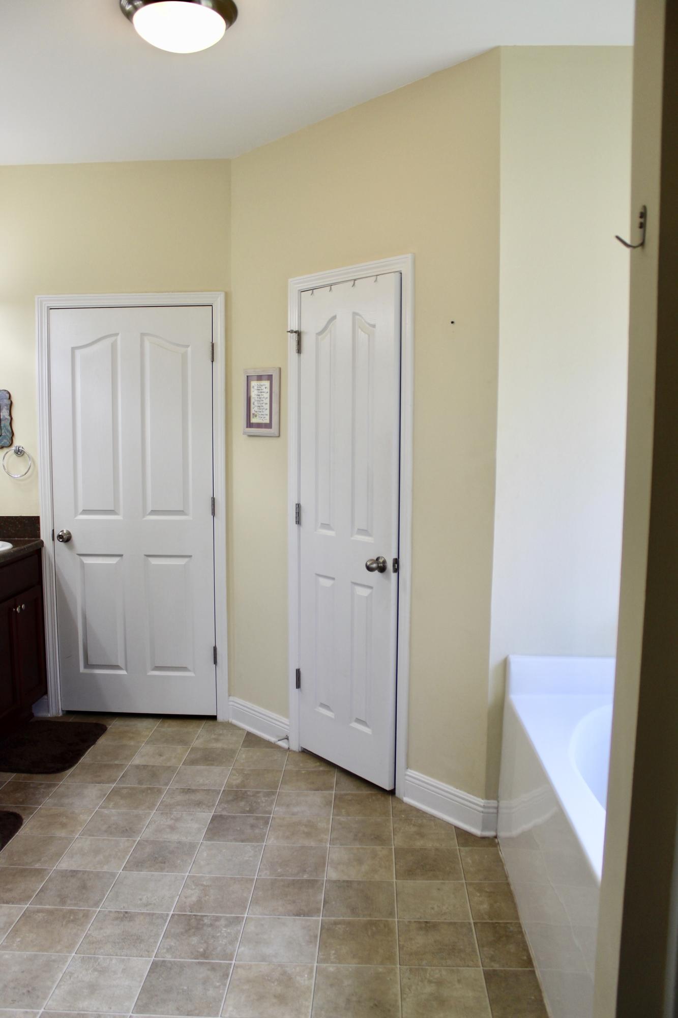 ROLLING RIDGE S/D - Residential