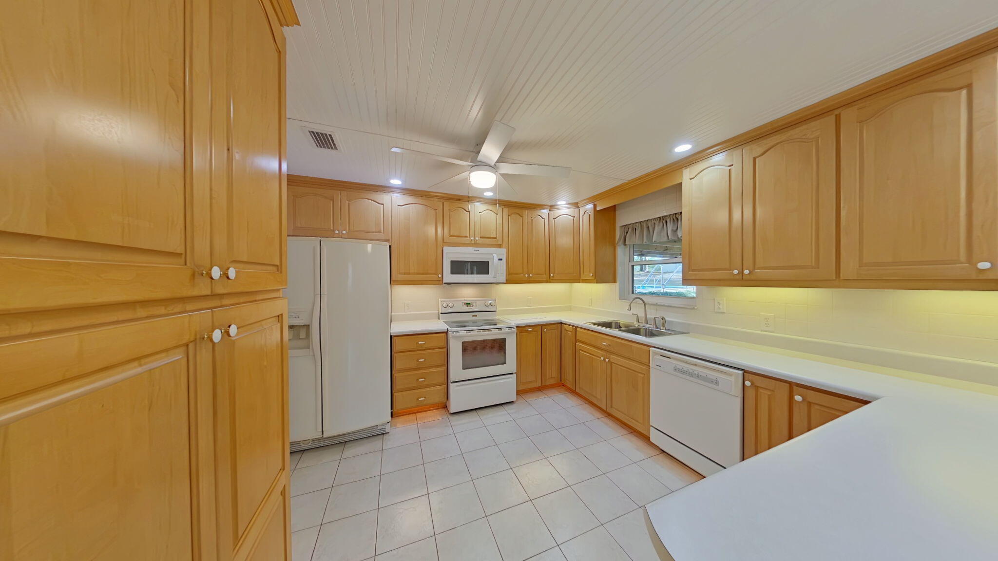 M&B - Hilltop Acres - Residential