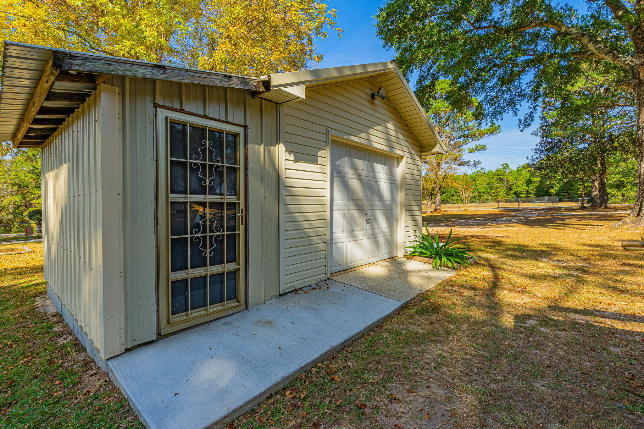 M&B - Hilltop Acres - Residential