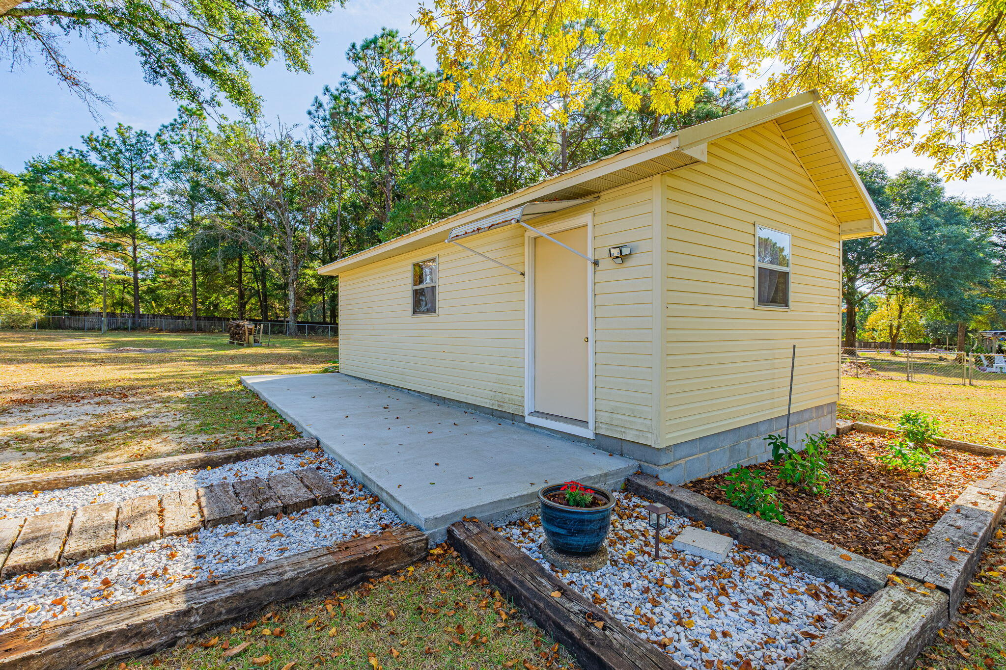 M&B - Hilltop Acres - Residential