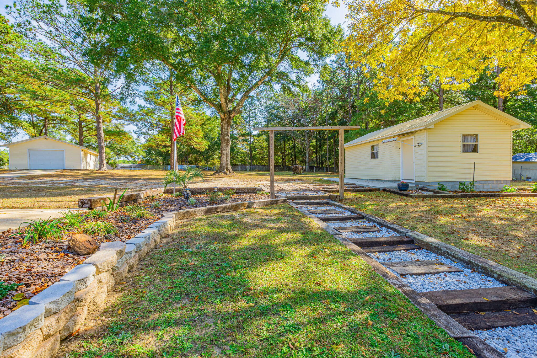 M&B - Hilltop Acres - Residential