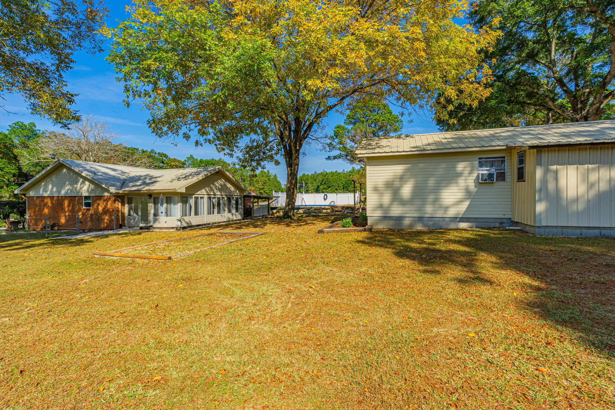 M&B - Hilltop Acres - Residential