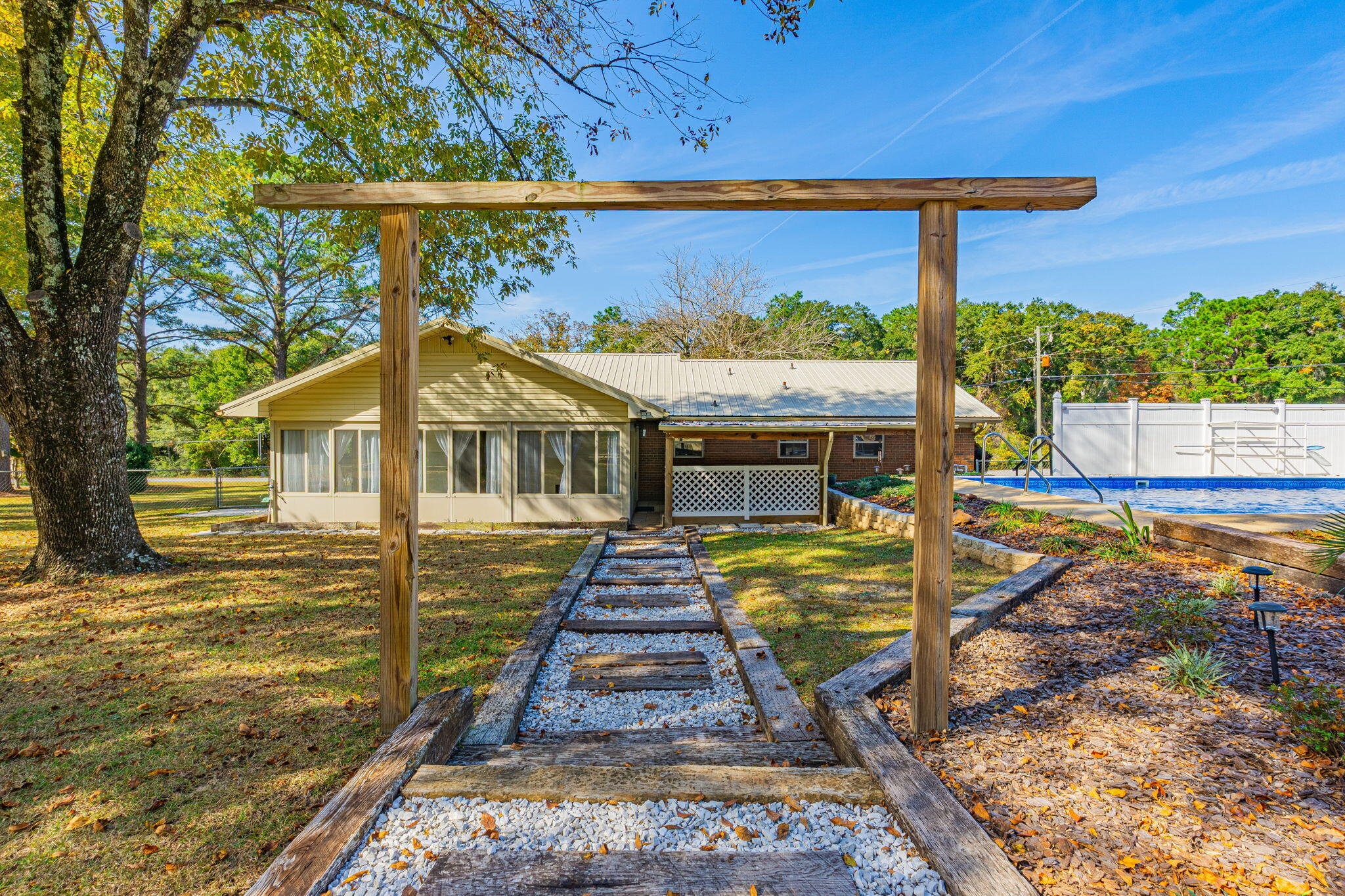 M&B - Hilltop Acres - Residential