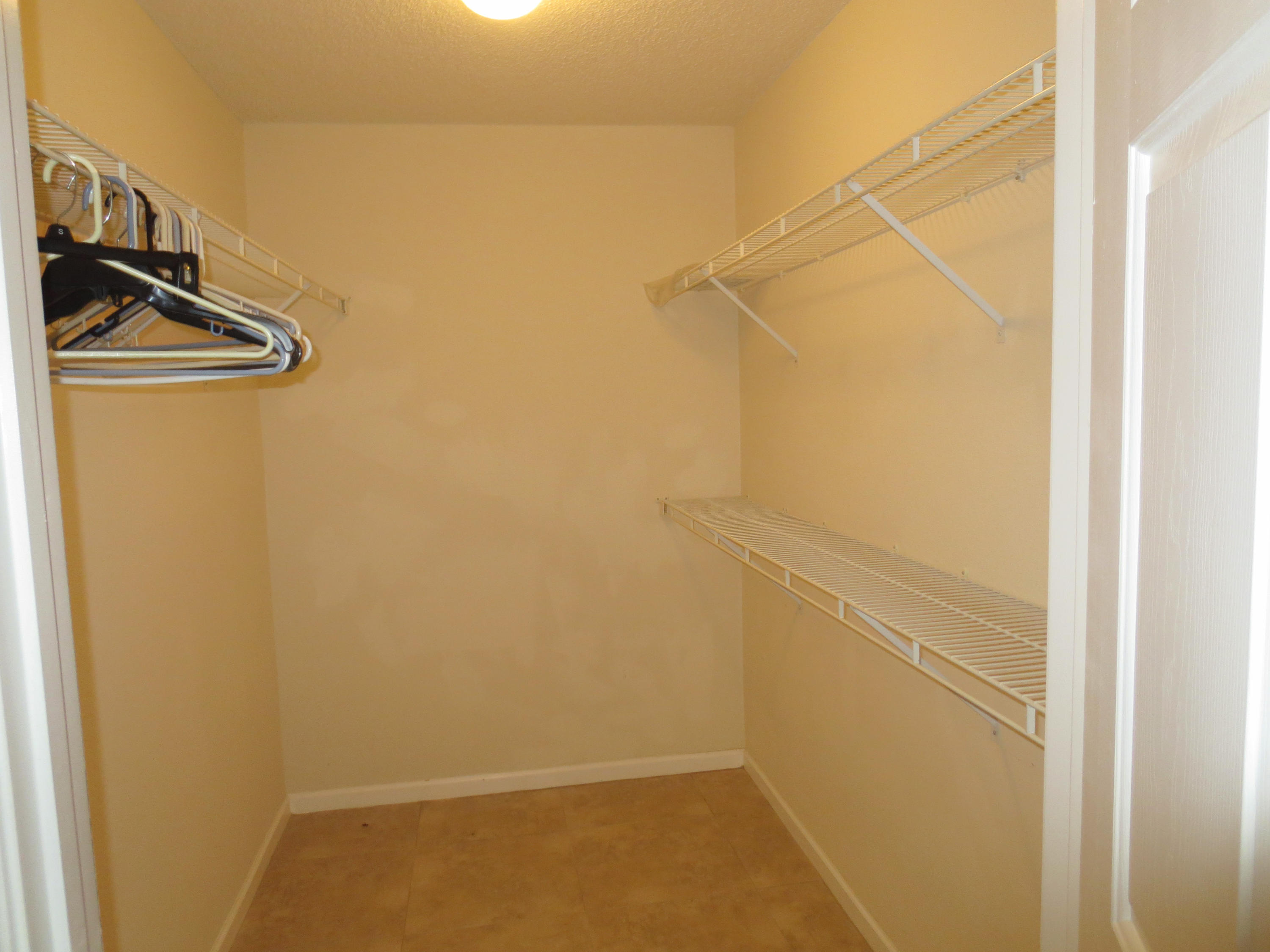 INDIAN LAKE - Residential