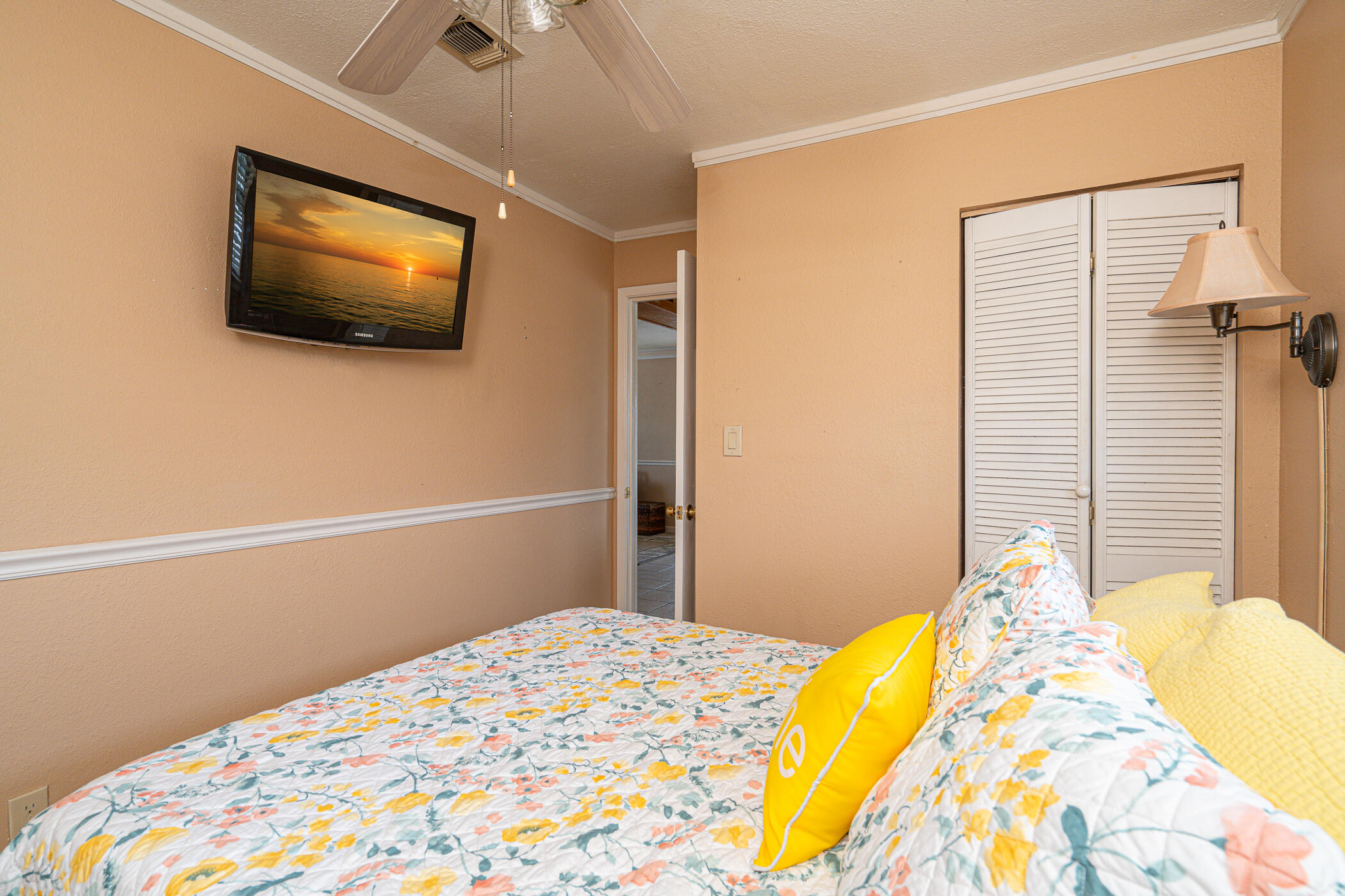 ISLAND GARDENS CONDO - Residential