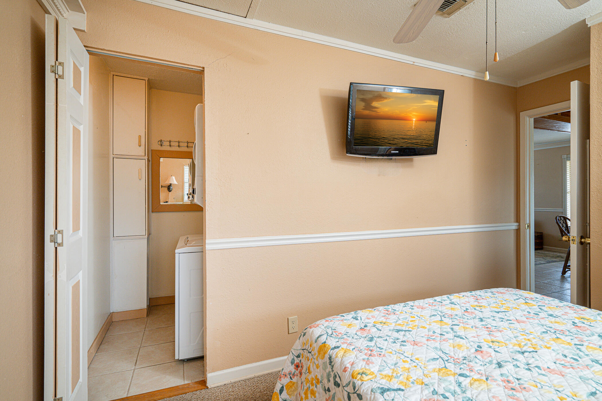 ISLAND GARDENS CONDO - Residential