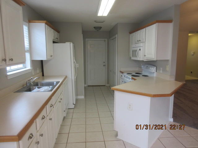 Cobblestone - Residential Lease