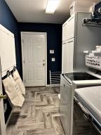 QUAYSIDE VILLAGE PH III - Residential Lease