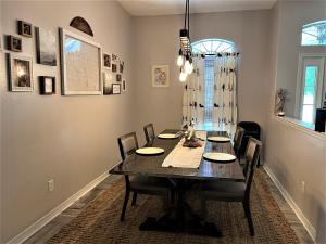 QUAYSIDE VILLAGE PH III - Residential Lease