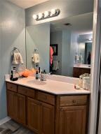 QUAYSIDE VILLAGE PH III - Residential Lease