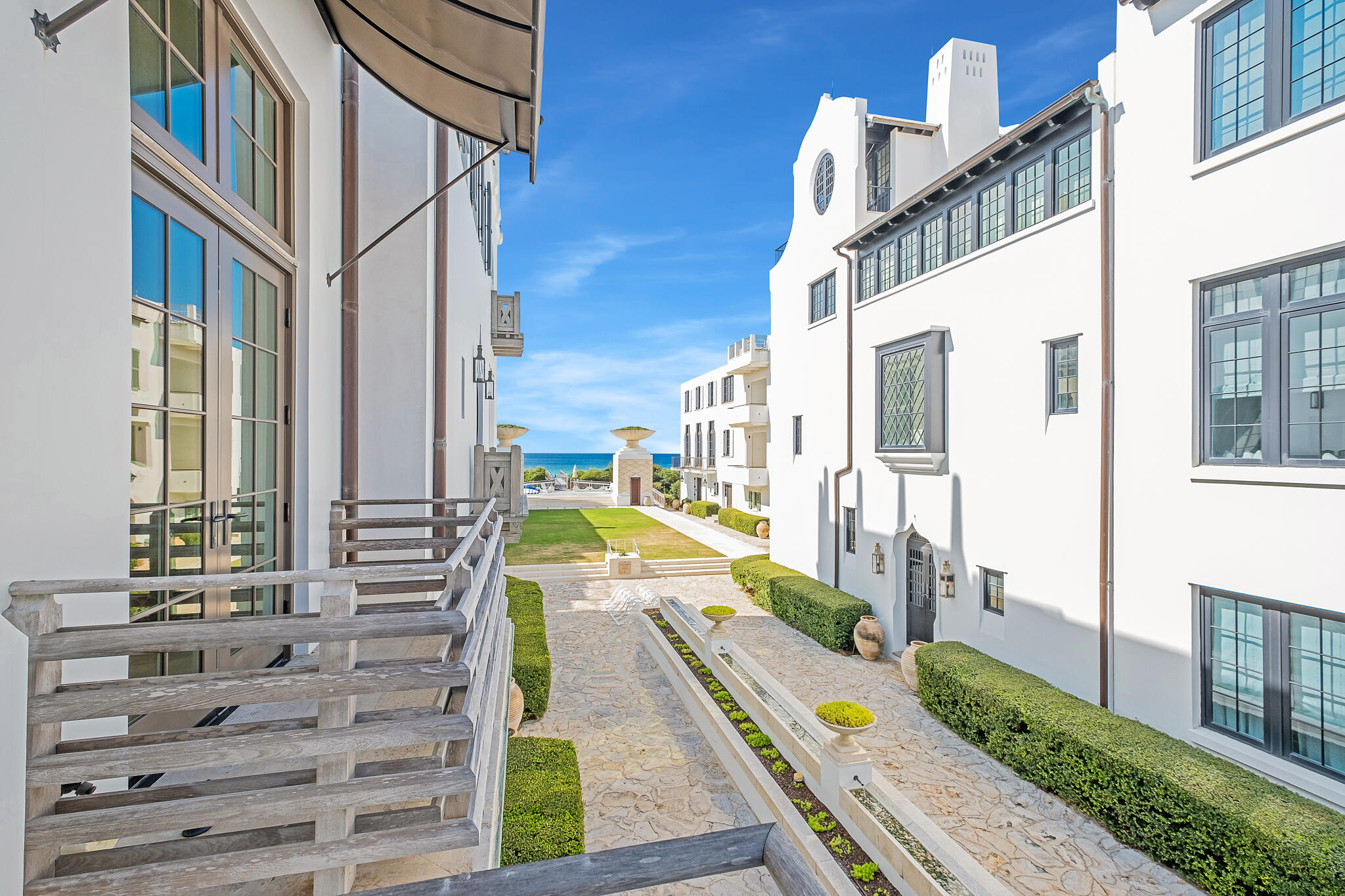 ALYS BEACH - Residential