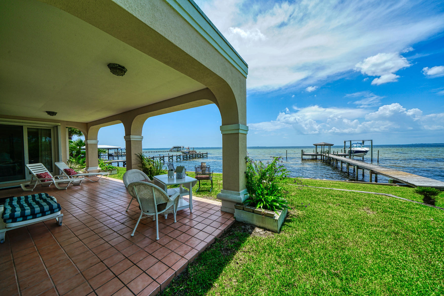 SUNSET BEACH PH 1 BLUEWATER BAY - Residential