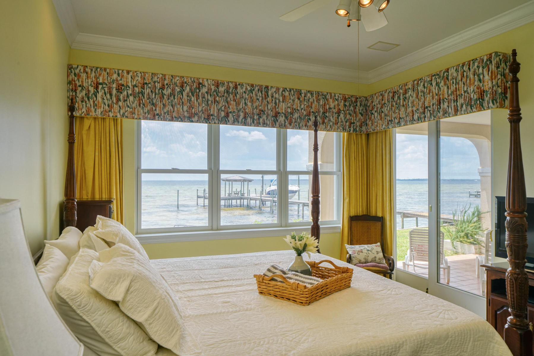 SUNSET BEACH PH 1 BLUEWATER BAY - Residential