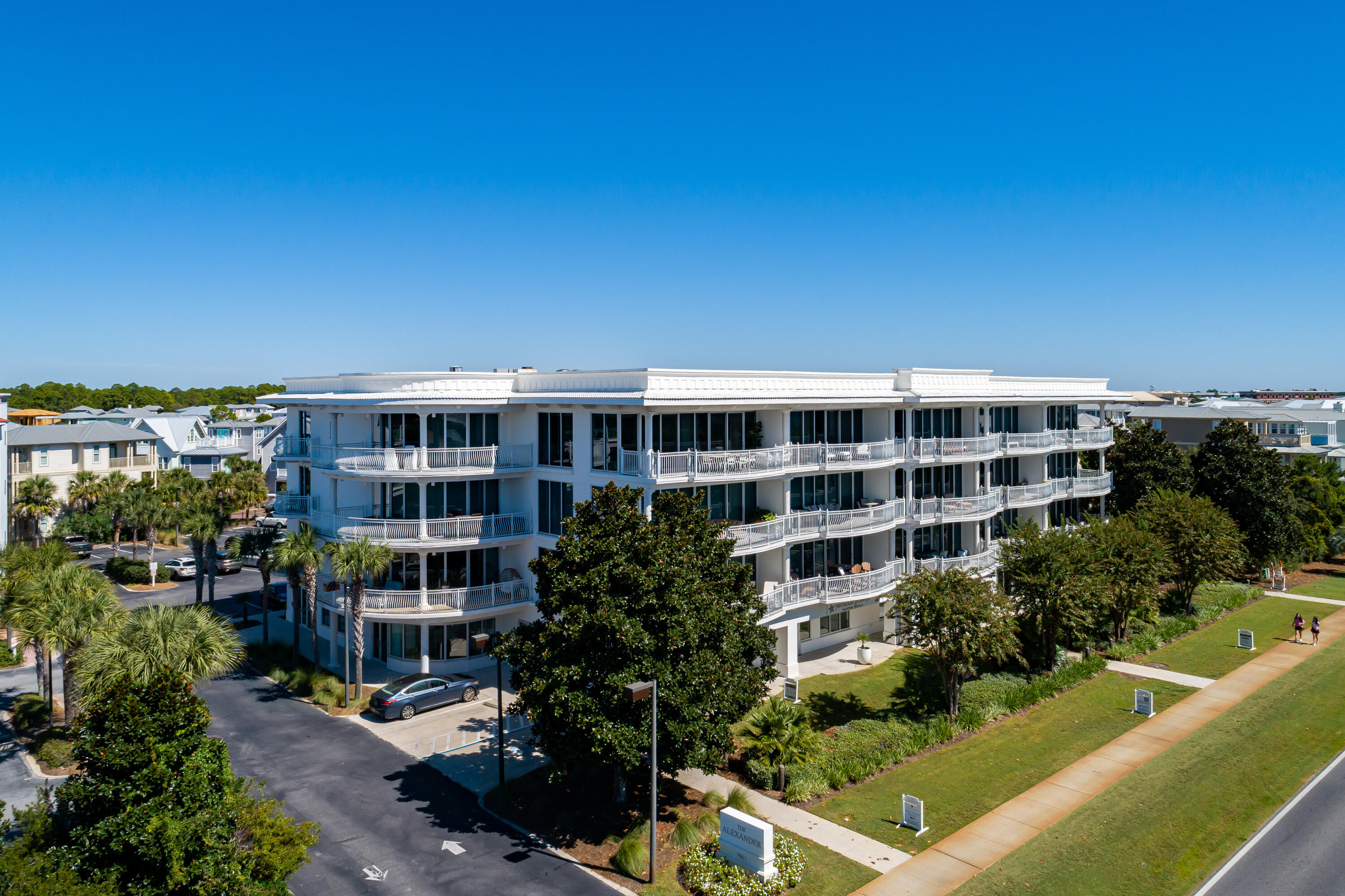 ALEXANDER AT PALM COURT - Residential