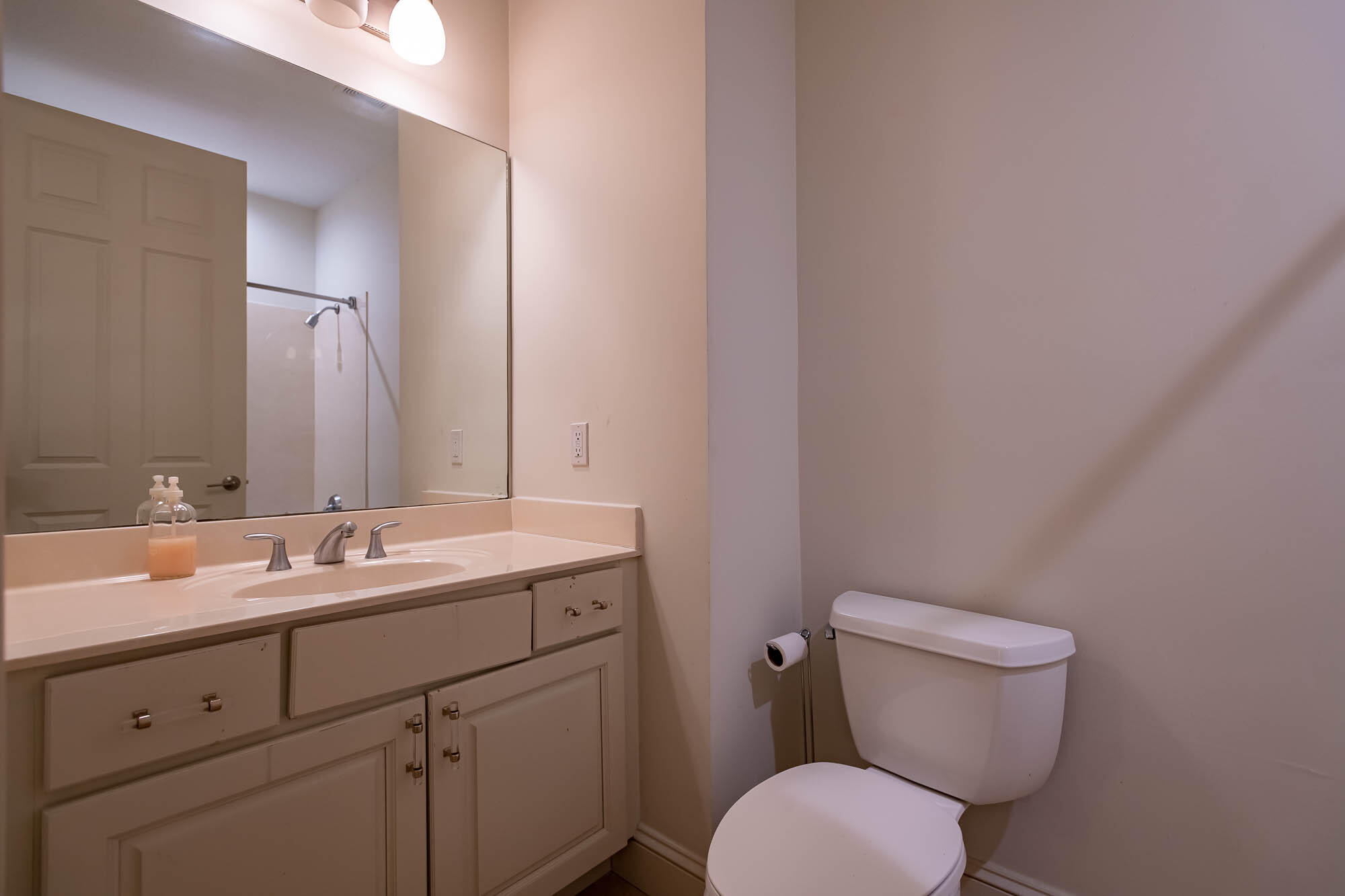 ALEXANDER AT PALM COURT - Residential