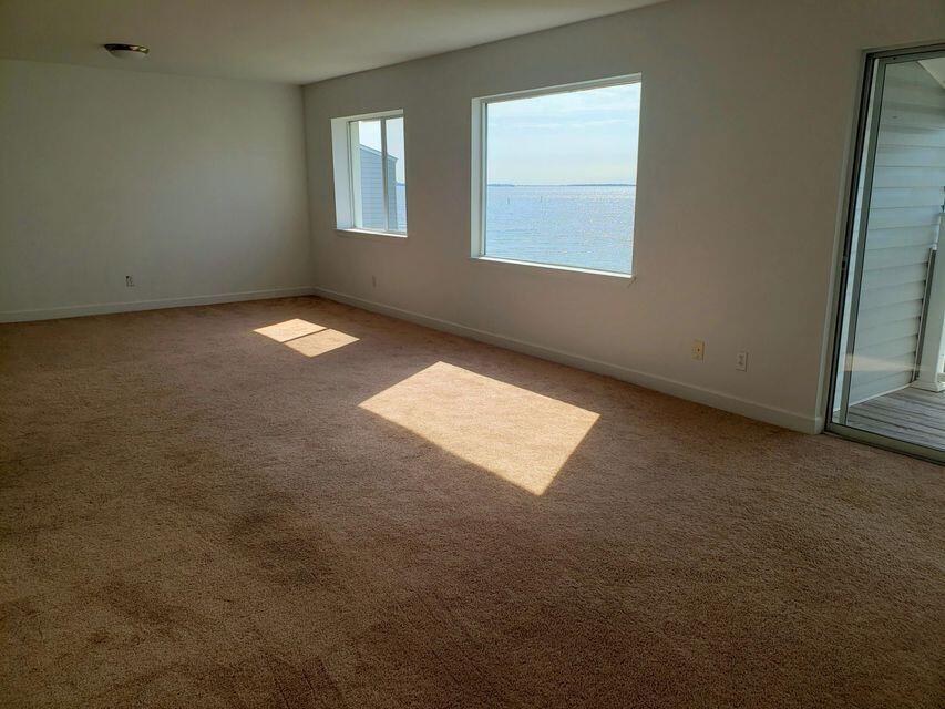 FINISTERRA CONDO - Residential
