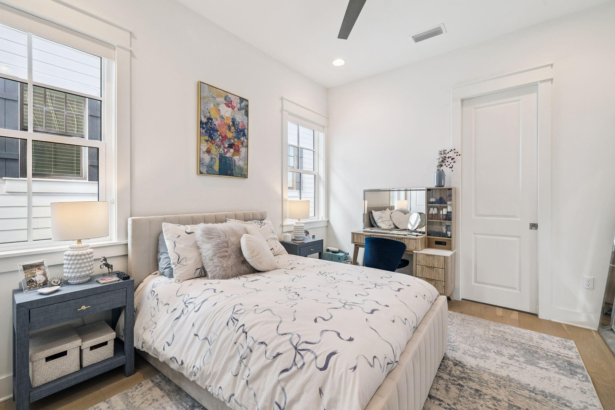 LAKESIDE AT BLUE MOUNTAIN BEACH - Residential