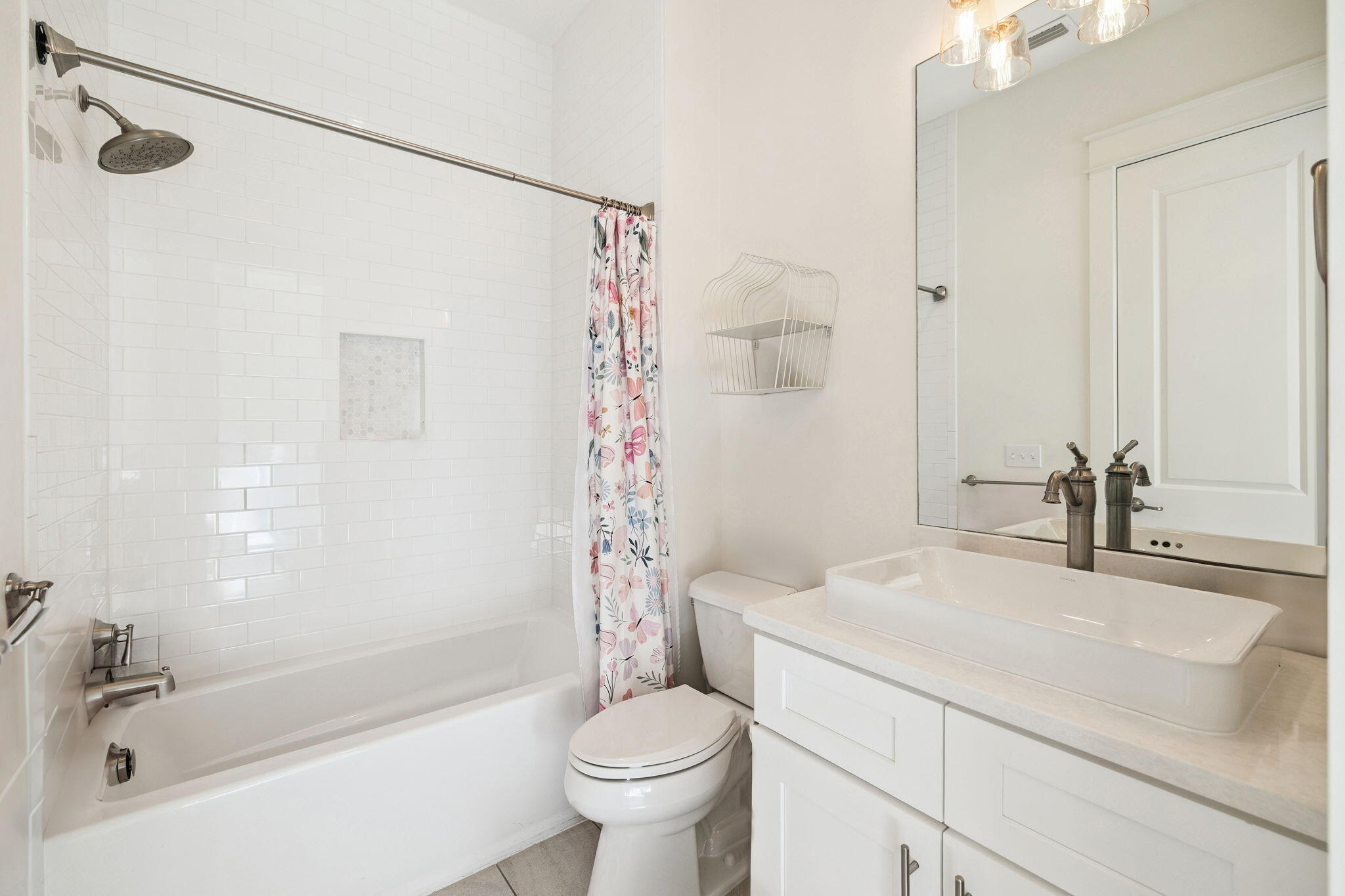 LAKESIDE AT BLUE MOUNTAIN BEACH - Residential